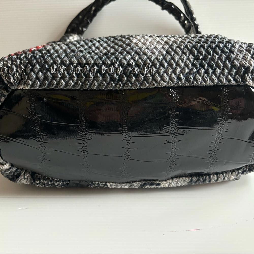 Designer Y2K Baddie Shoulder Bag with Floral Design Size ONE SIZE - 4 Thumbnail