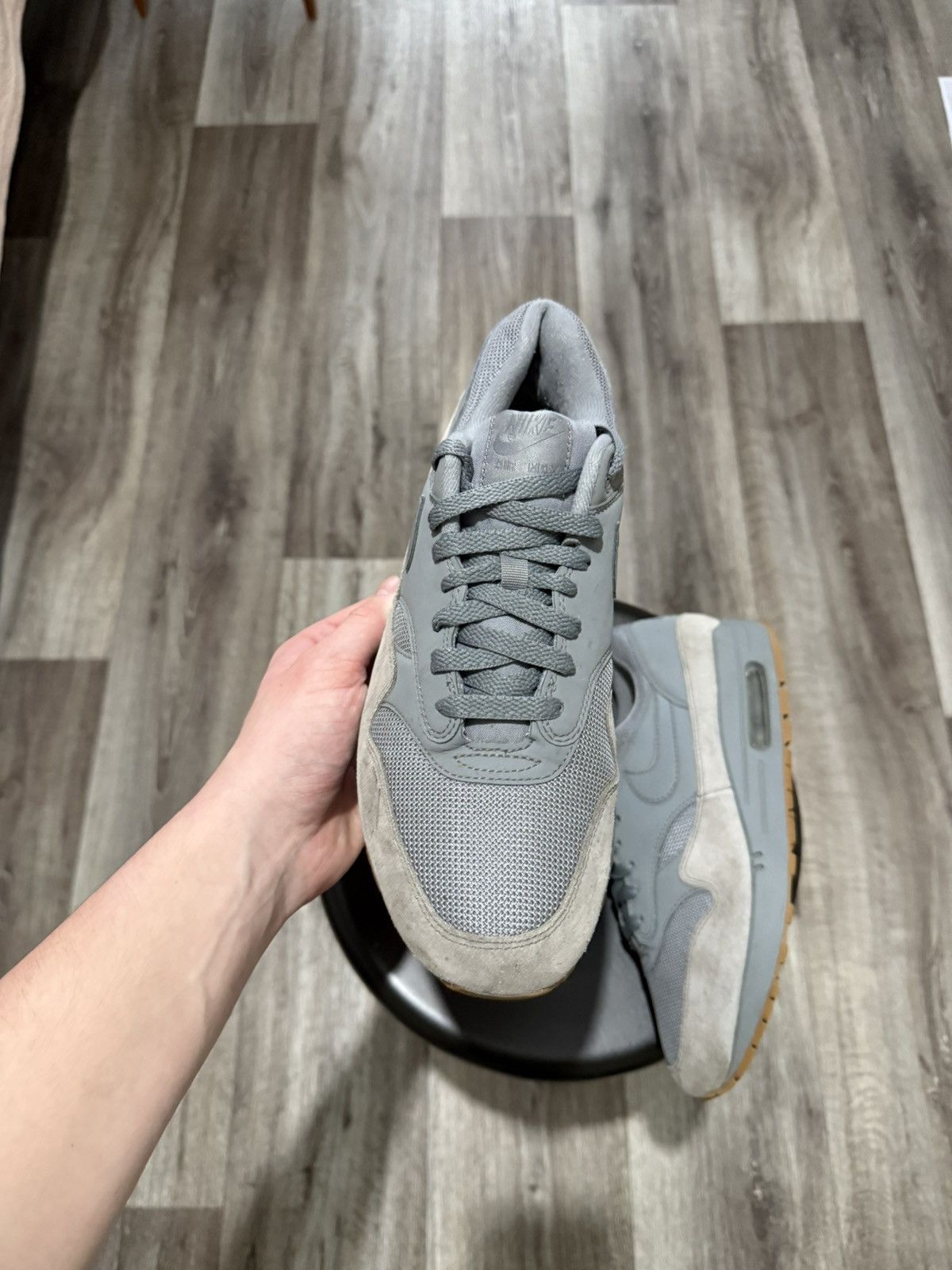 Nike NIKE AIR MAX 1 LOW SNEAKERS MENS GRAY TRAINERS Y2K DRILL Size US 9.5 / EU 42-43 - 7 Thumbnail