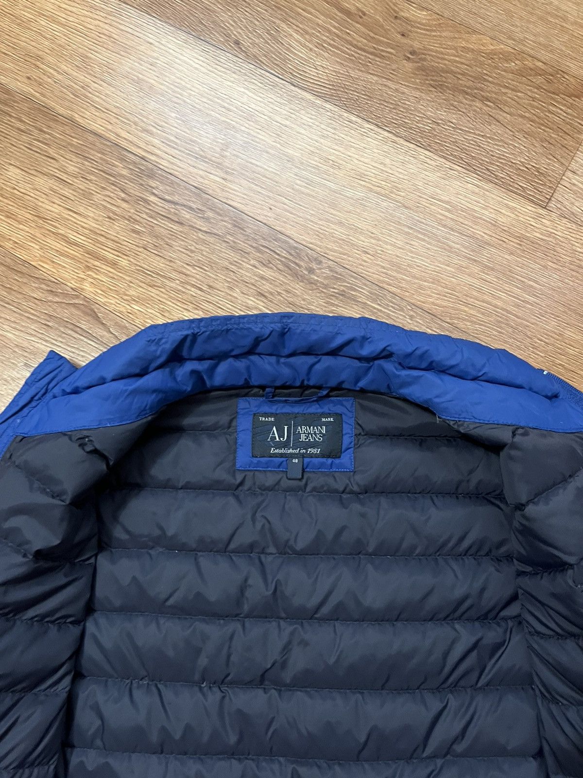 Emporio Armani Armani Jeans Down Vest Size US S / EU 44-46 / 1 - 5 Thumbnail