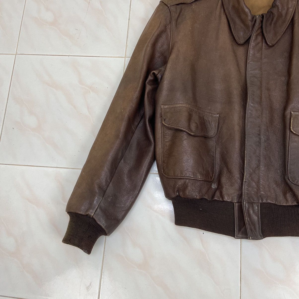 Genuine Leather Vtg Type A-2 San Francisco Aviation Sun Faded Leather Jacket Size US S / EU 44-46 / 1 - 4 Thumbnail