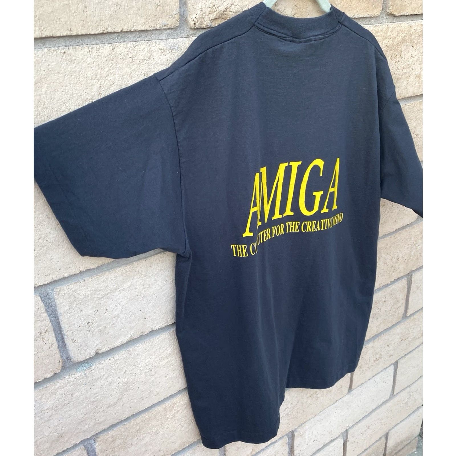 Fruit Of The Loom VINTAGE Amiga Computers Promo Graphic T-Shirt The Computer For The Creative Mind XL Black Unisex Cotton Blend Short Sleeve Size US XL / EU 56 / 4 - 5 Thumbnail