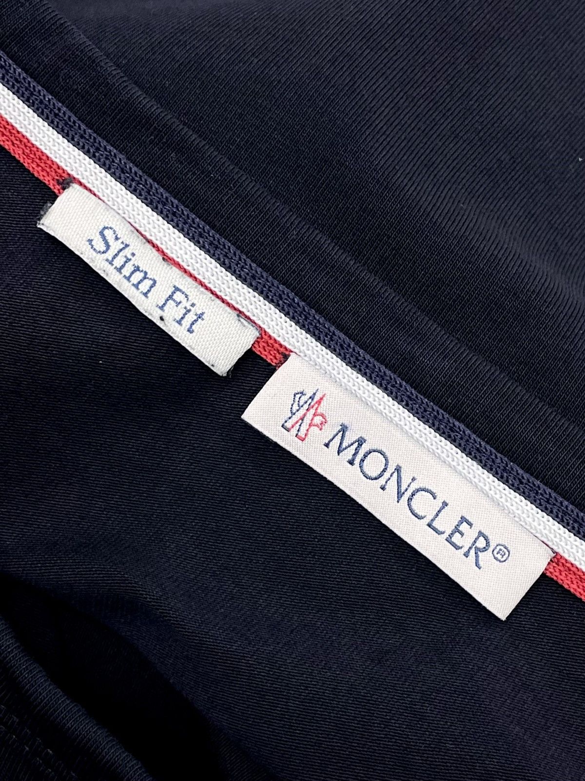 Moncler Moncler Slim Fit Tricolour Sleeve T-Shirt – Navy Size US XL / EU 56 / 4 - 8 Thumbnail