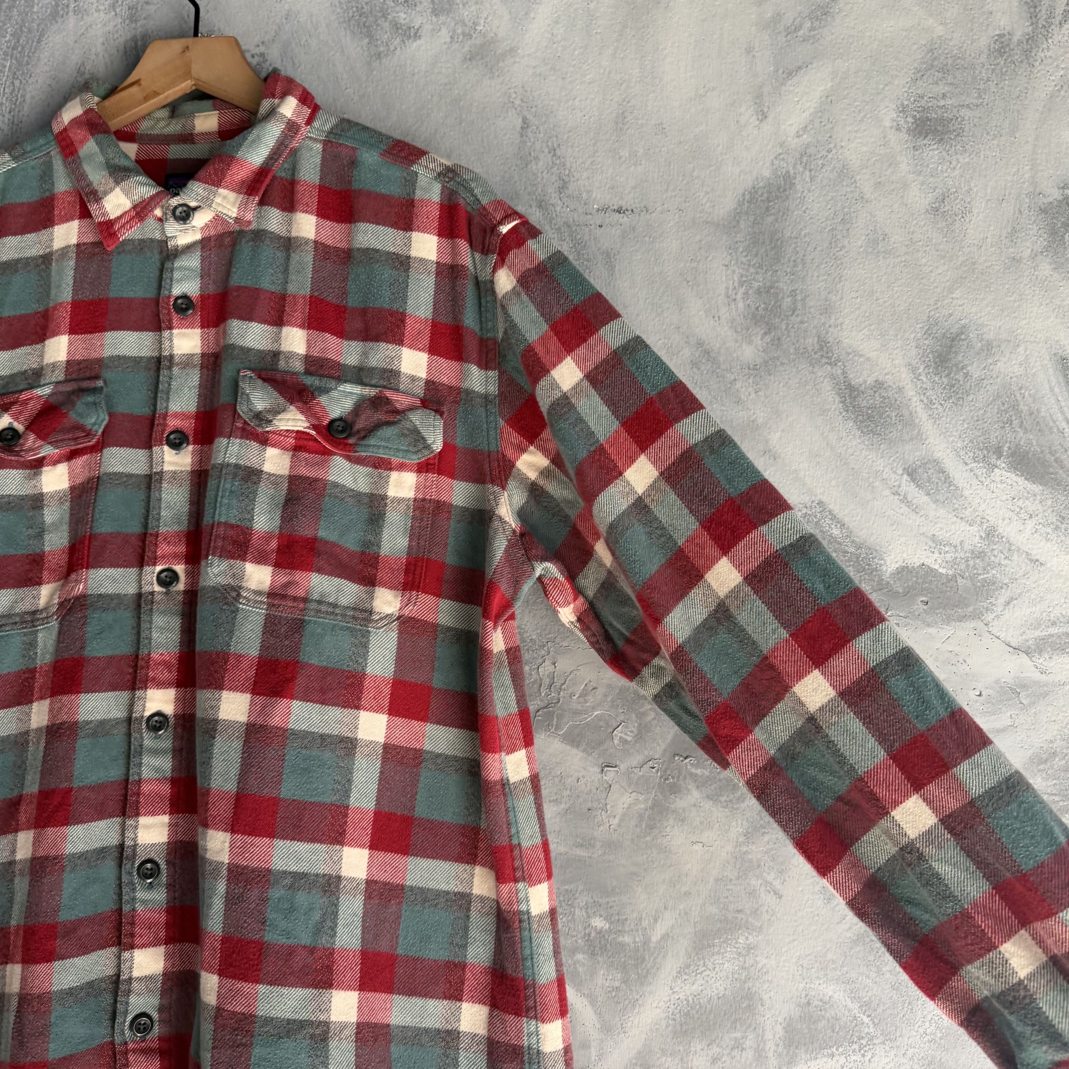 Patagonia PATAGONIA Fjord Organic Cotton Flannel Plaid Shirt Mens Sz L Size US L / EU 52-54 / 3 - 4 Thumbnail