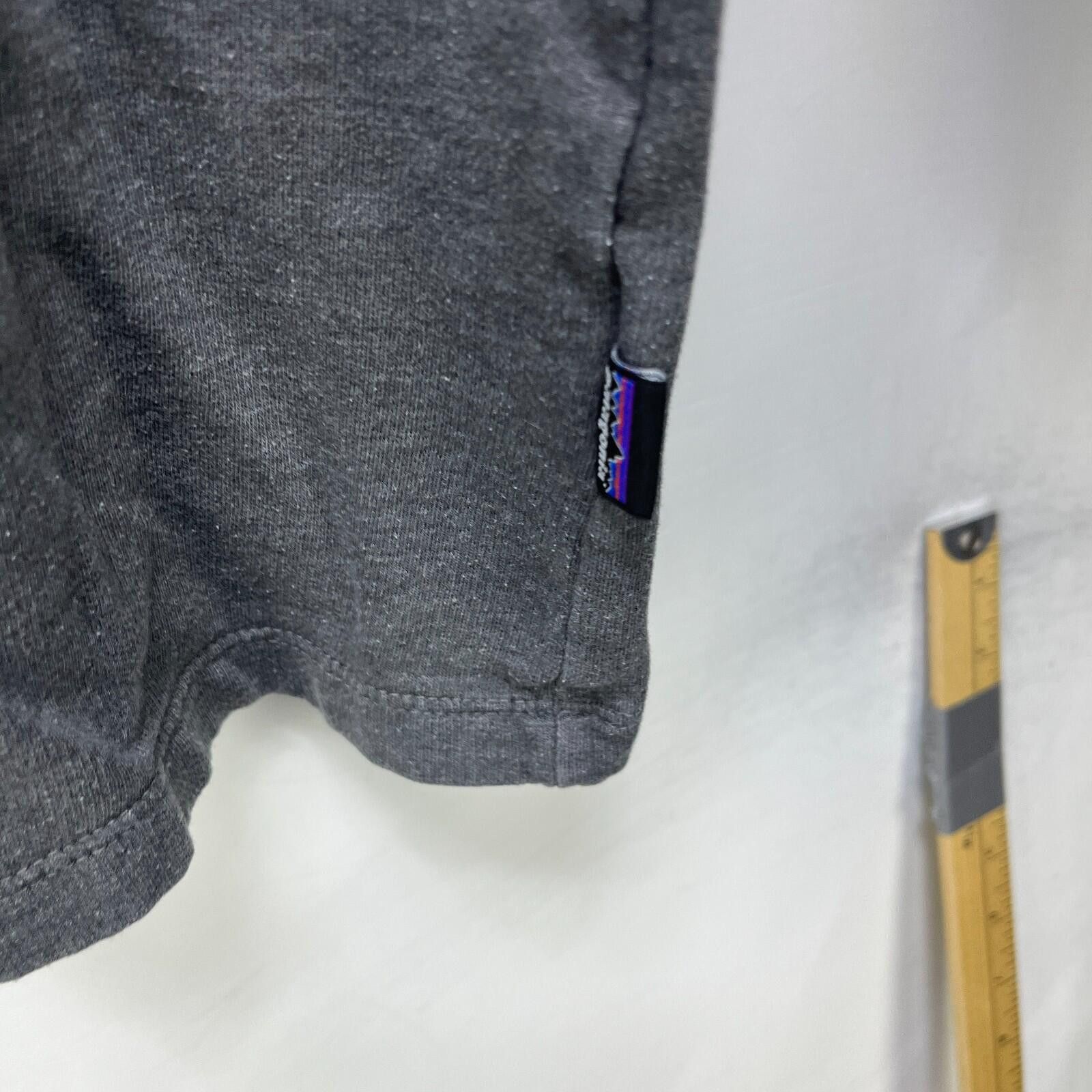 Patagonia Patagonia P-6 Logo Lightweight Raglan Crewneck Sweatshirt M Size US M / EU 48-50 / 2 - 8 Thumbnail