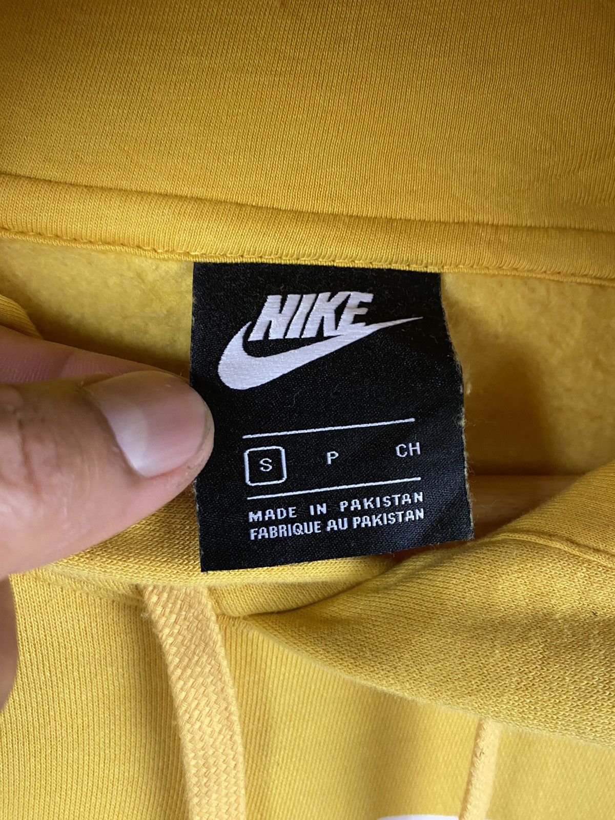 Nike × Vintage Vintage Nike Y2k Hoodie Yellow Pullover Size US M / EU 48-50 / 2 - 5 Thumbnail