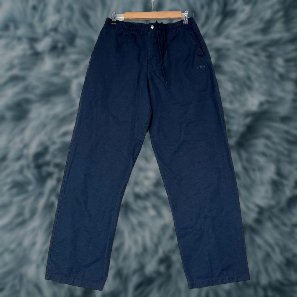 Adidas Adidas Joggers Men's Black Canvas Elastic Waist Drawstring Size Medium Distressed Size ONE SIZE - 1 Thumbnail