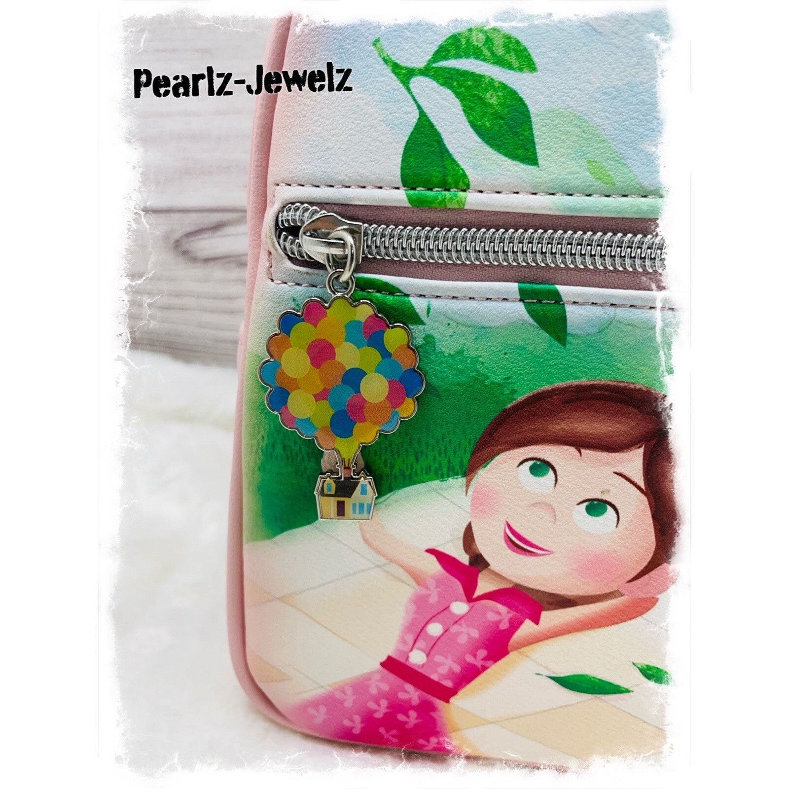 Disney Loungefly Disney Pixar UP Carl & Ellie Picnic Blanket Mini B Size ONE SIZE - 2 Thumbnail