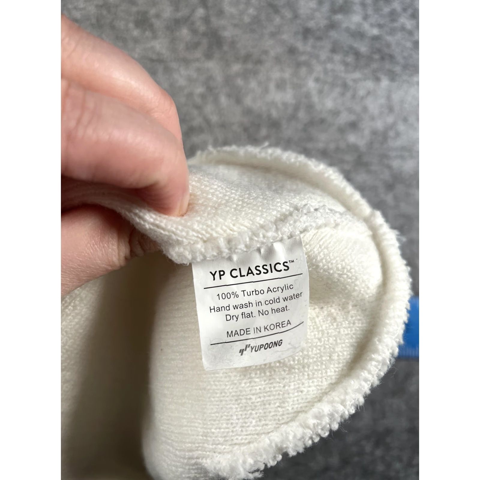 Vintage Yupoong Beanie Mens One Size White Knit Patrón El Cielo Logo Winter Knit Hat" Size ONE SIZE - 8 Thumbnail