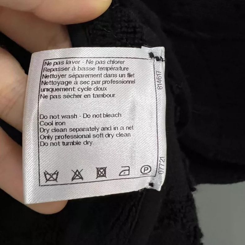 Chanel CHANEL Black Destroyed Hoodie Sweater Size 38 -2505 Size US S / EU 44-46 / 1 - 5 Thumbnail