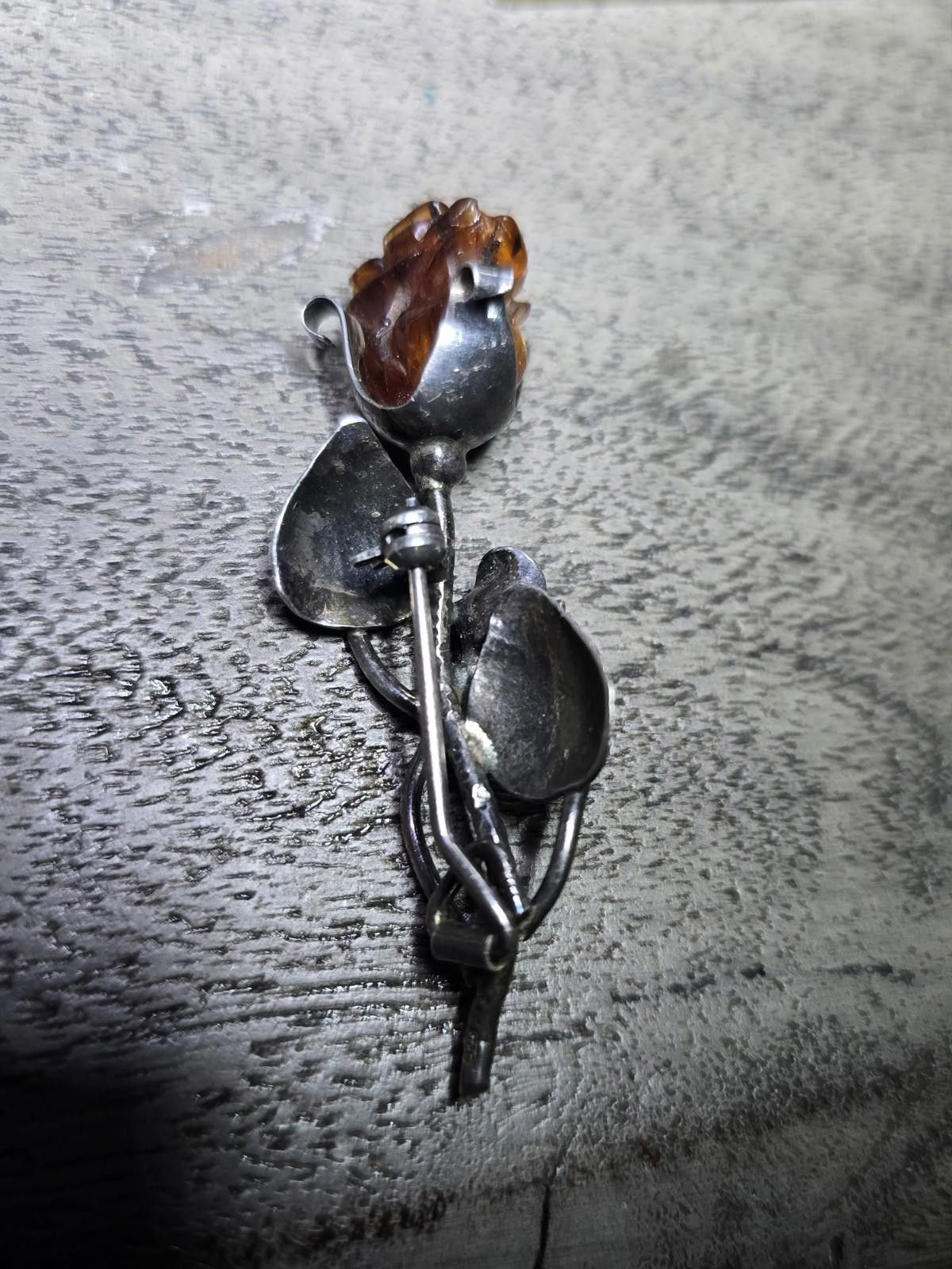 The Unbranded Brand Sterling Silver Rose Brooch Pendant Amber or Resin Size ONE SIZE - 4 Thumbnail