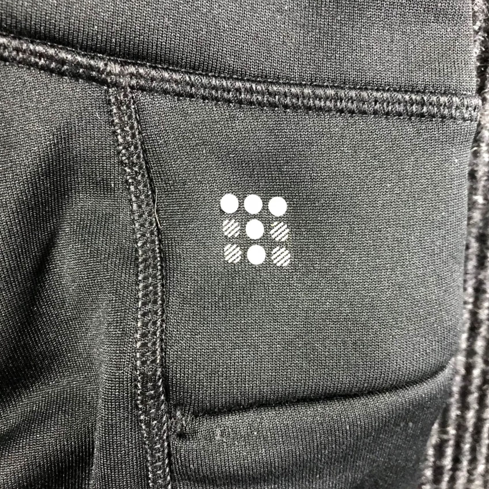 Vintage VINTAGE Title Nine Womens Black Fleece Lined Athletic Leggings Pockets Size S Size 28" / US 6 / IT 42 - 7 Thumbnail