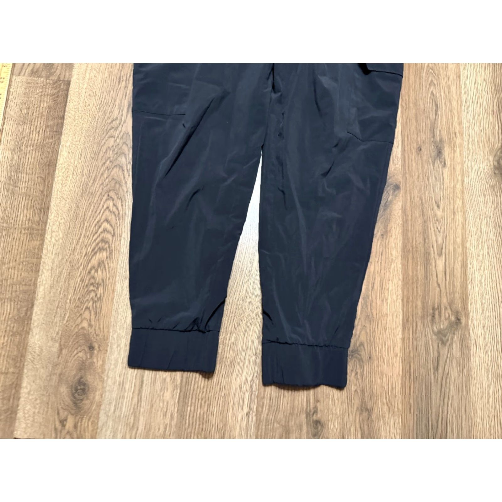Vintage All in Motion Pants Women's XS Black Tie Waist Pull On Casual Ankle 24.5in Inseam Size 26" / US 2 / IT 38 - 3 Thumbnail