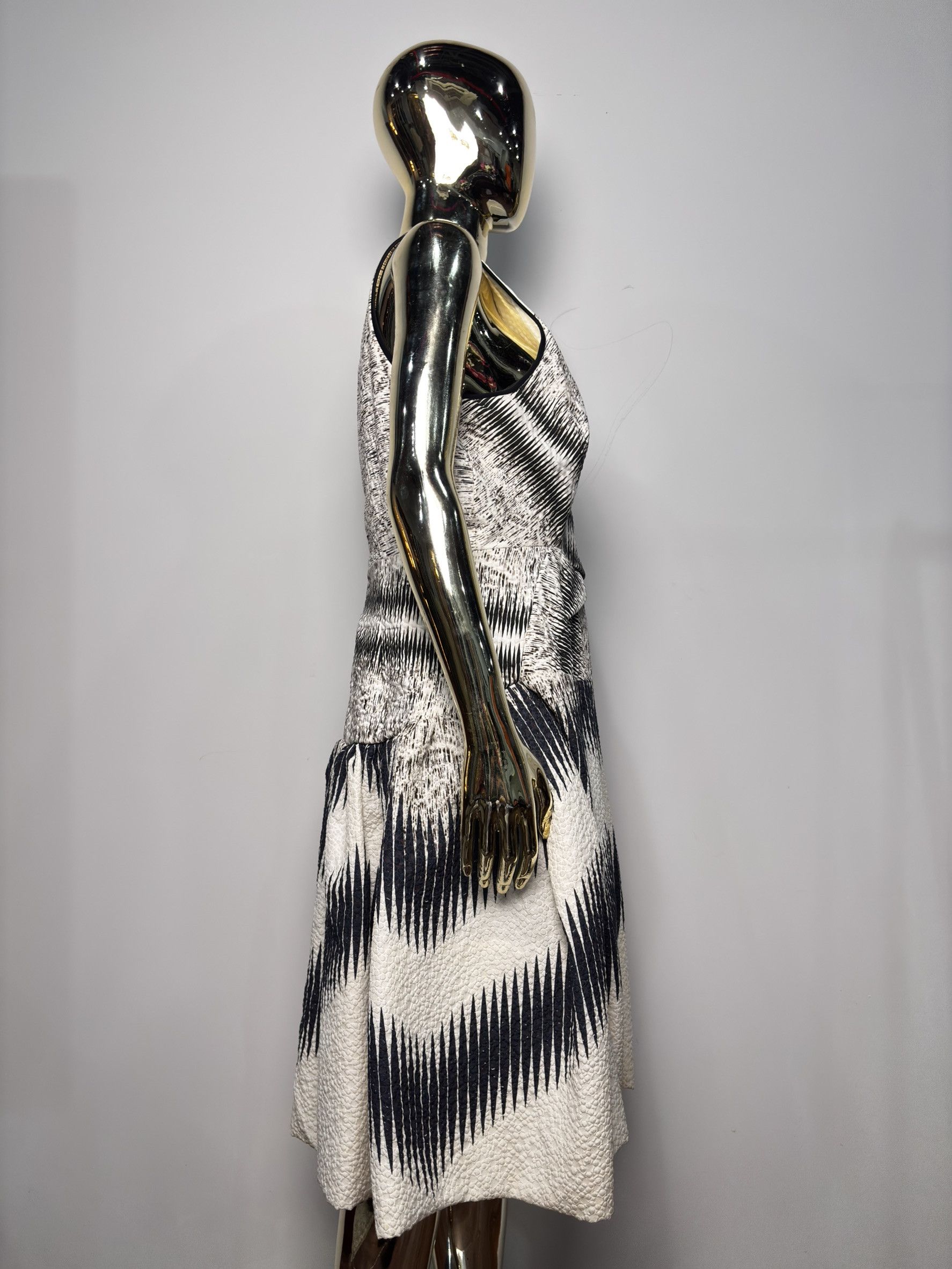 Peter Pilotto Peter Pilotto Sleeveless Textured Jacquard Dress Size XL / US 12-14 / IT 48-50 - 5 Thumbnail