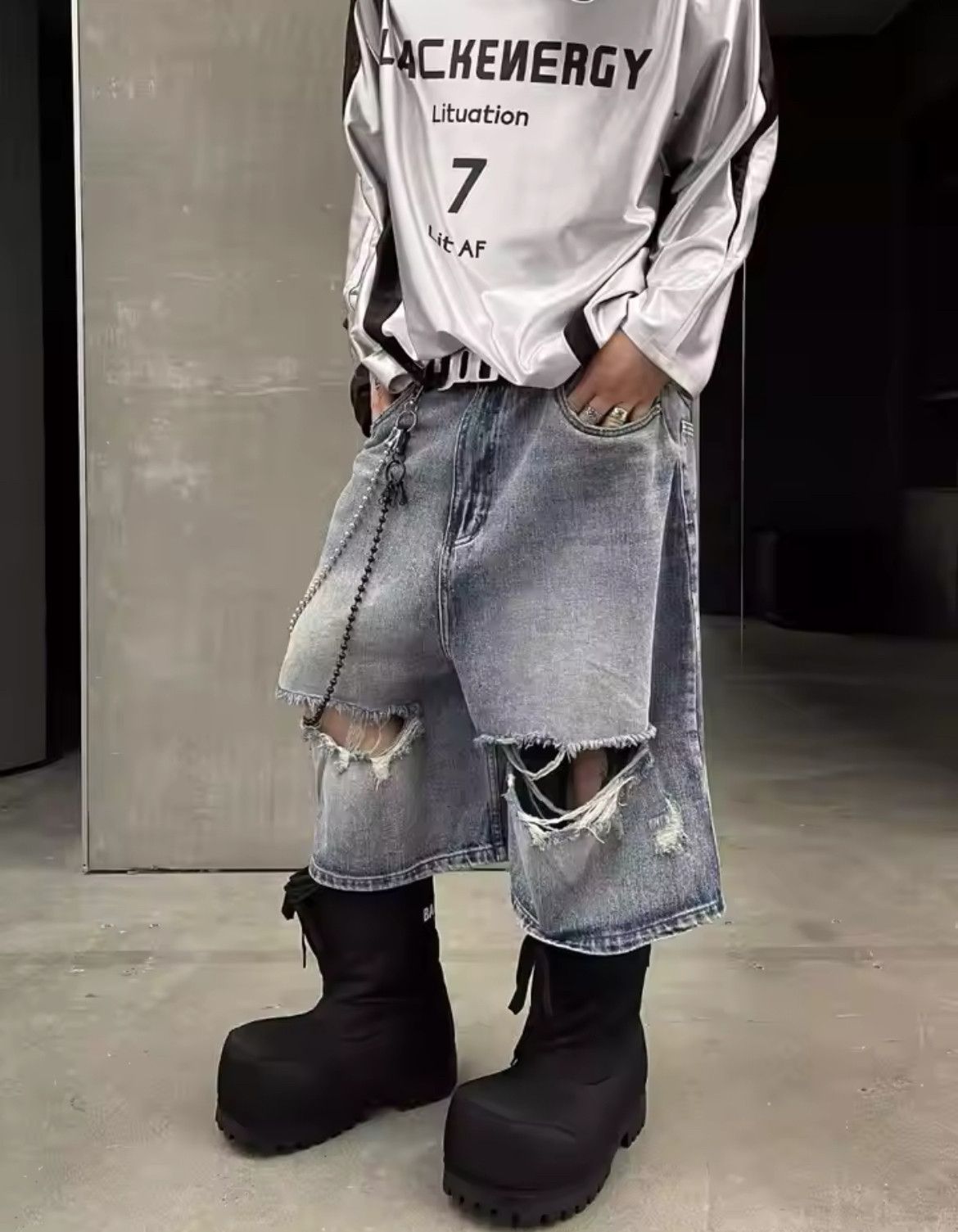 Japanese Brand × Jean Ripped Jorts Jeans Streetwear Size US 29 - 1 Thumbnail