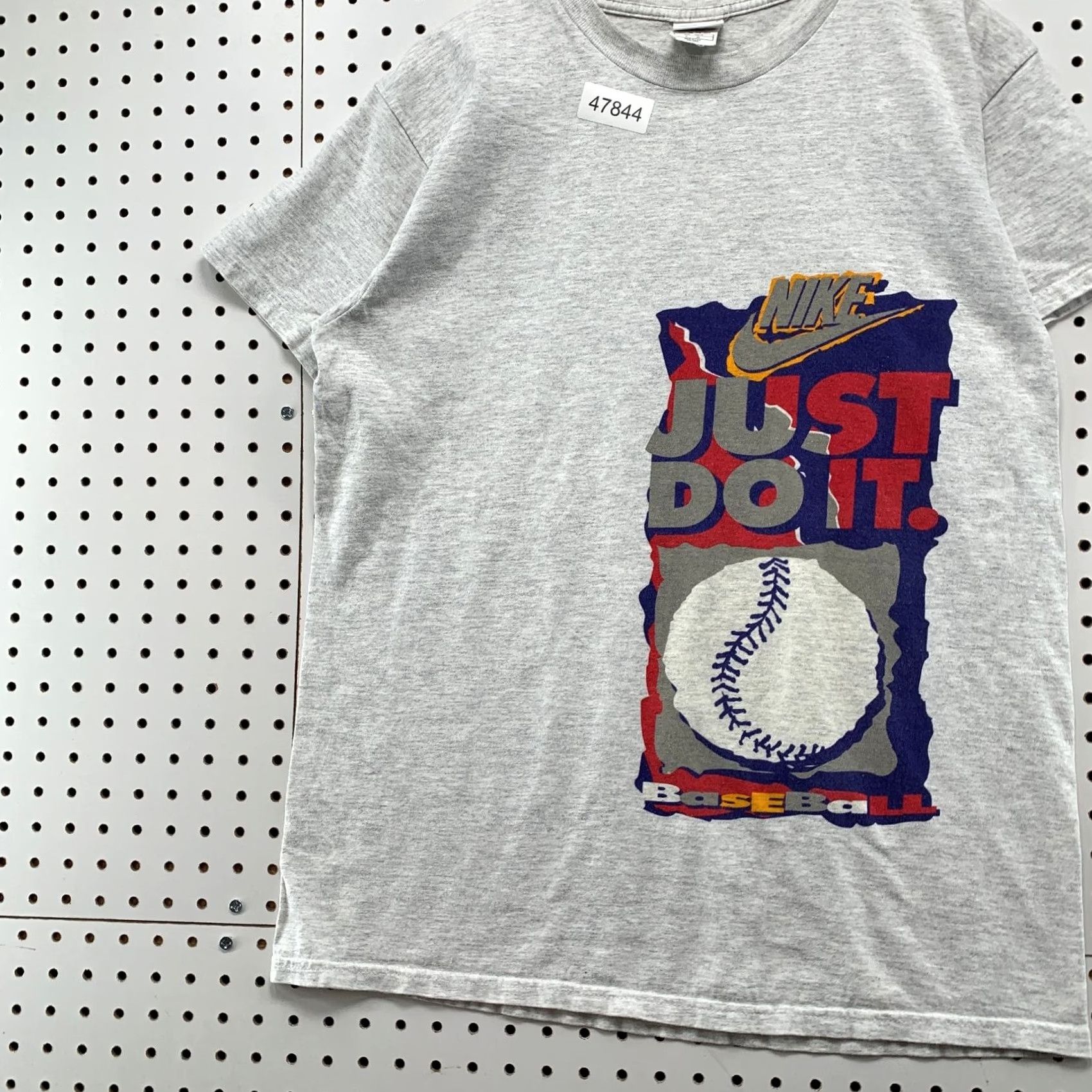 Nike VINTAGE Nike Baseball T Shirt Mens L Gray Just Do It 90s USA Nike Shirt Mens Large Gray 90s Size US L / EU 52-54 / 3 - 5 Thumbnail