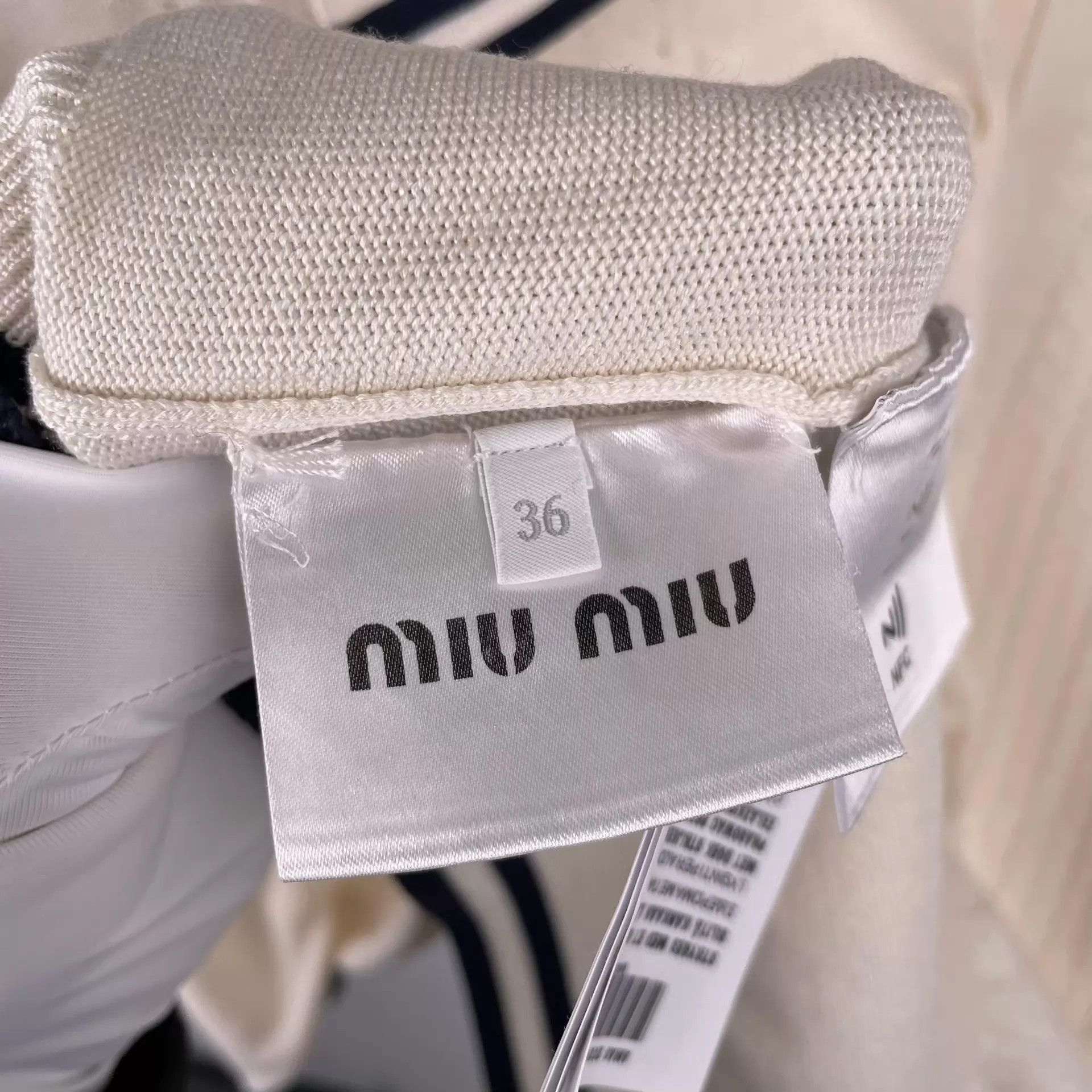 Miu Miu MIU MIU White Short Sleeve Polo Knit Shirt 36 Size XS / US 0-2 / IT 36-38 - 3 Thumbnail