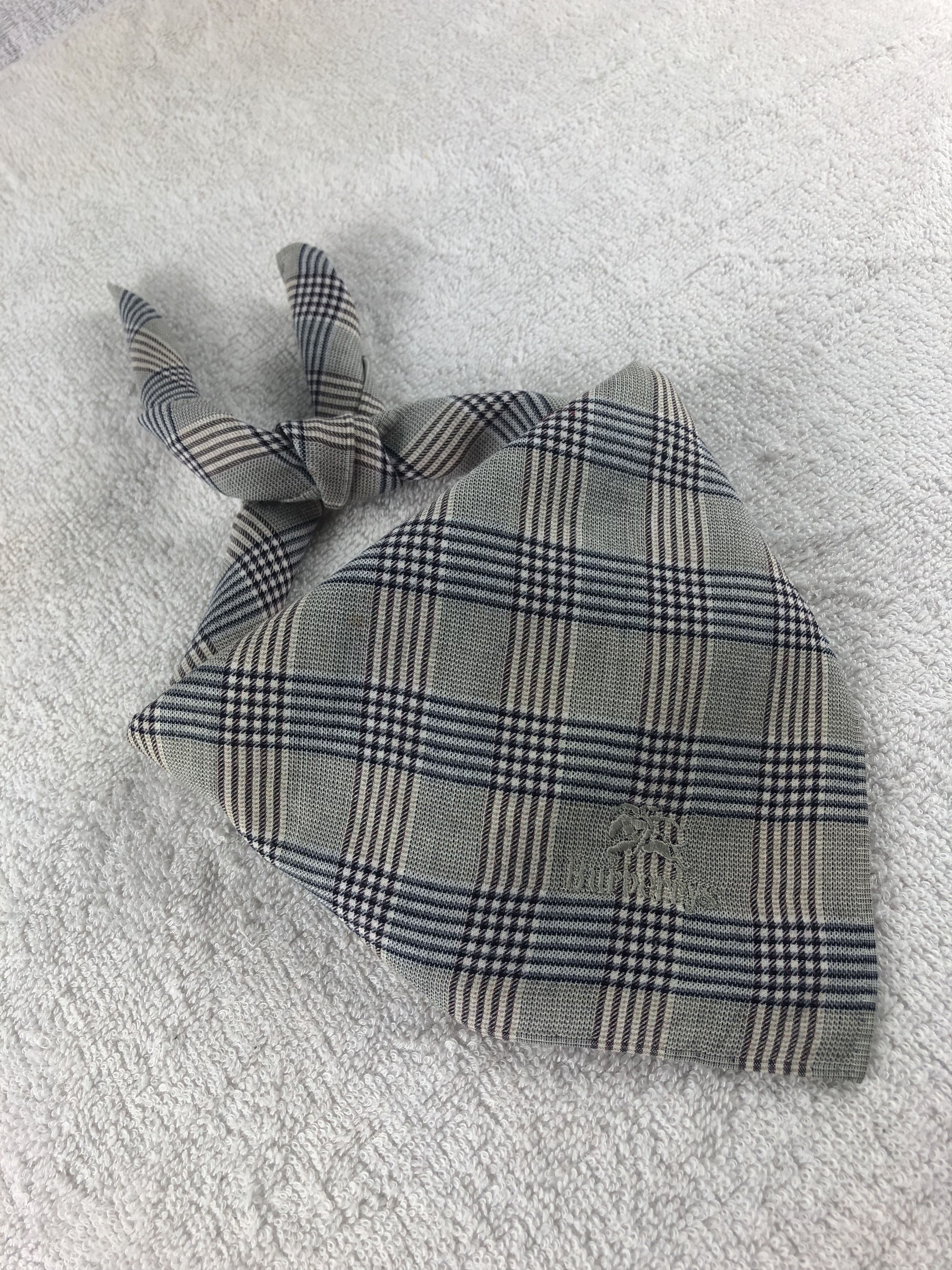 Burberry Burberrys Handkerchief / Bandana / Neckerchief Size ONE SIZE - 2 Thumbnail