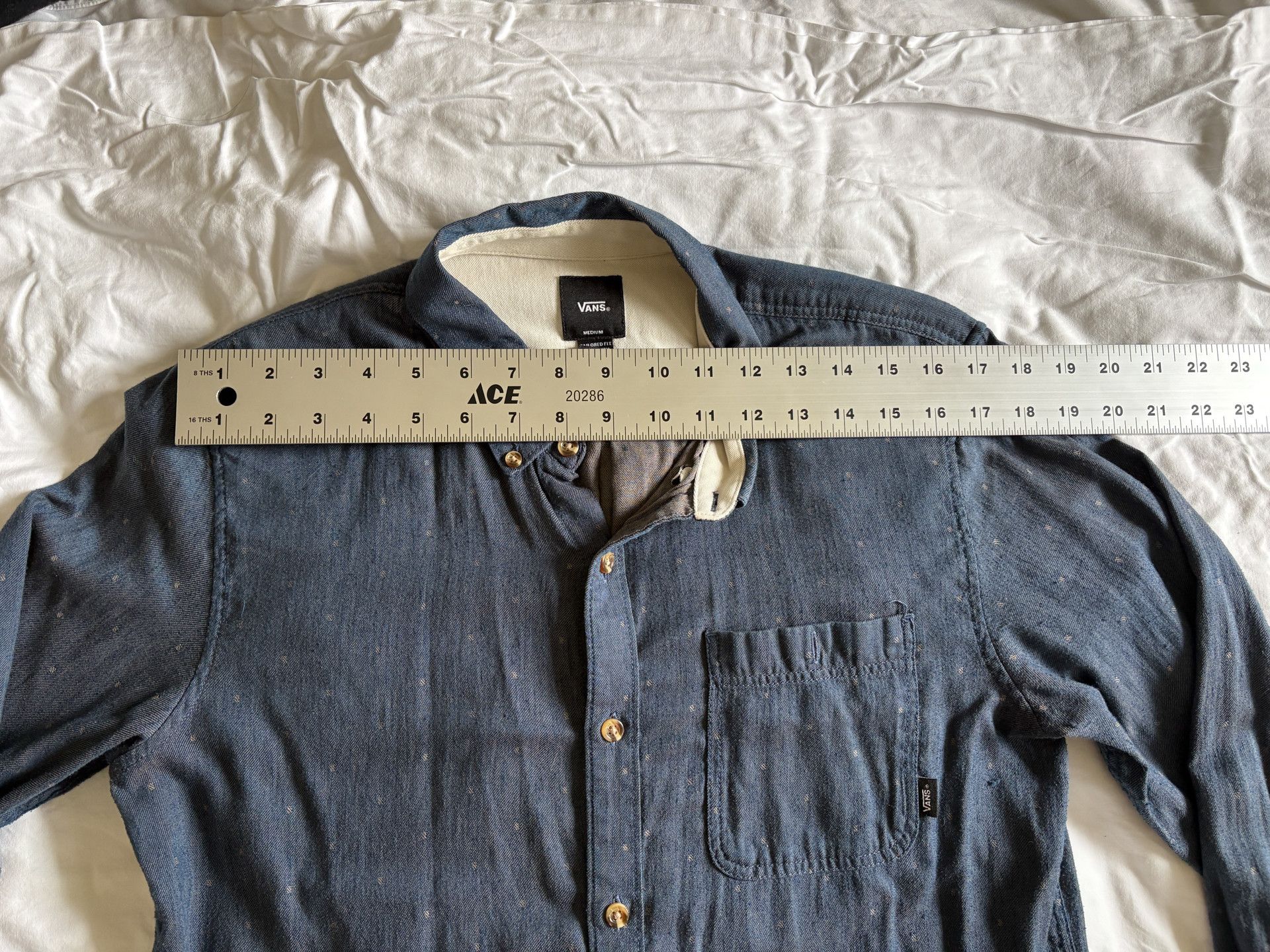 Vans Vans long sleeve button down - size medium - blue Size US M / EU 48-50 / 2 - 3 Thumbnail