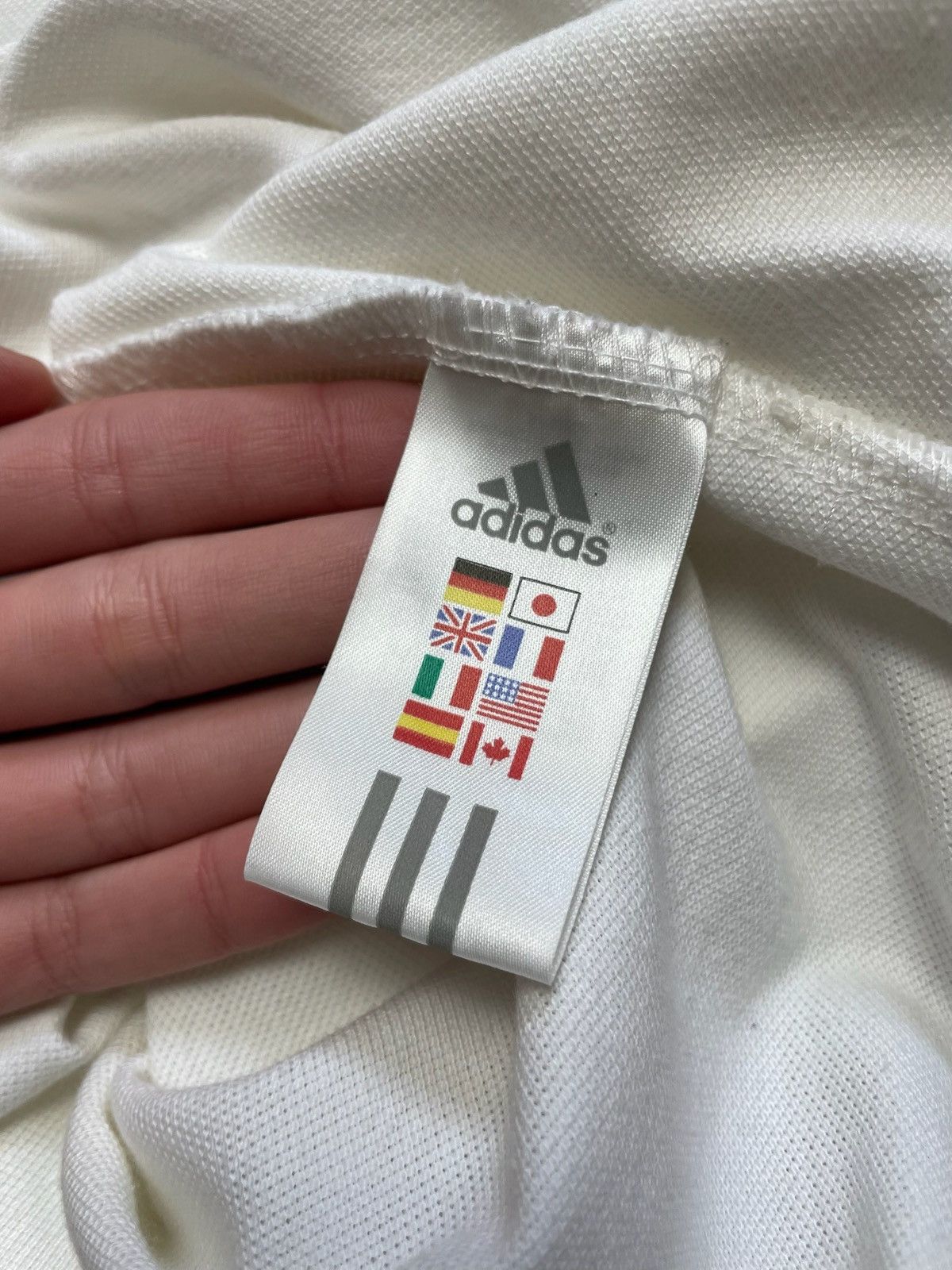 Vintage Vintage adidas AC Milan soccer polo Opel white rare size S Size US S / EU 44-46 / 1 - 4 Thumbnail