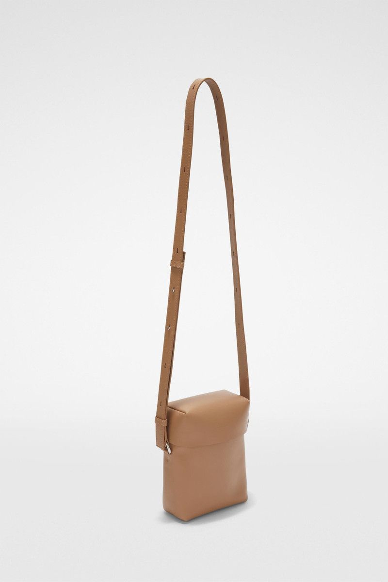 Jil Sander o1loc1c0426 Size:OS/Lid Crossbody Small in Brown Size ONE SIZE - 2 Thumbnail
