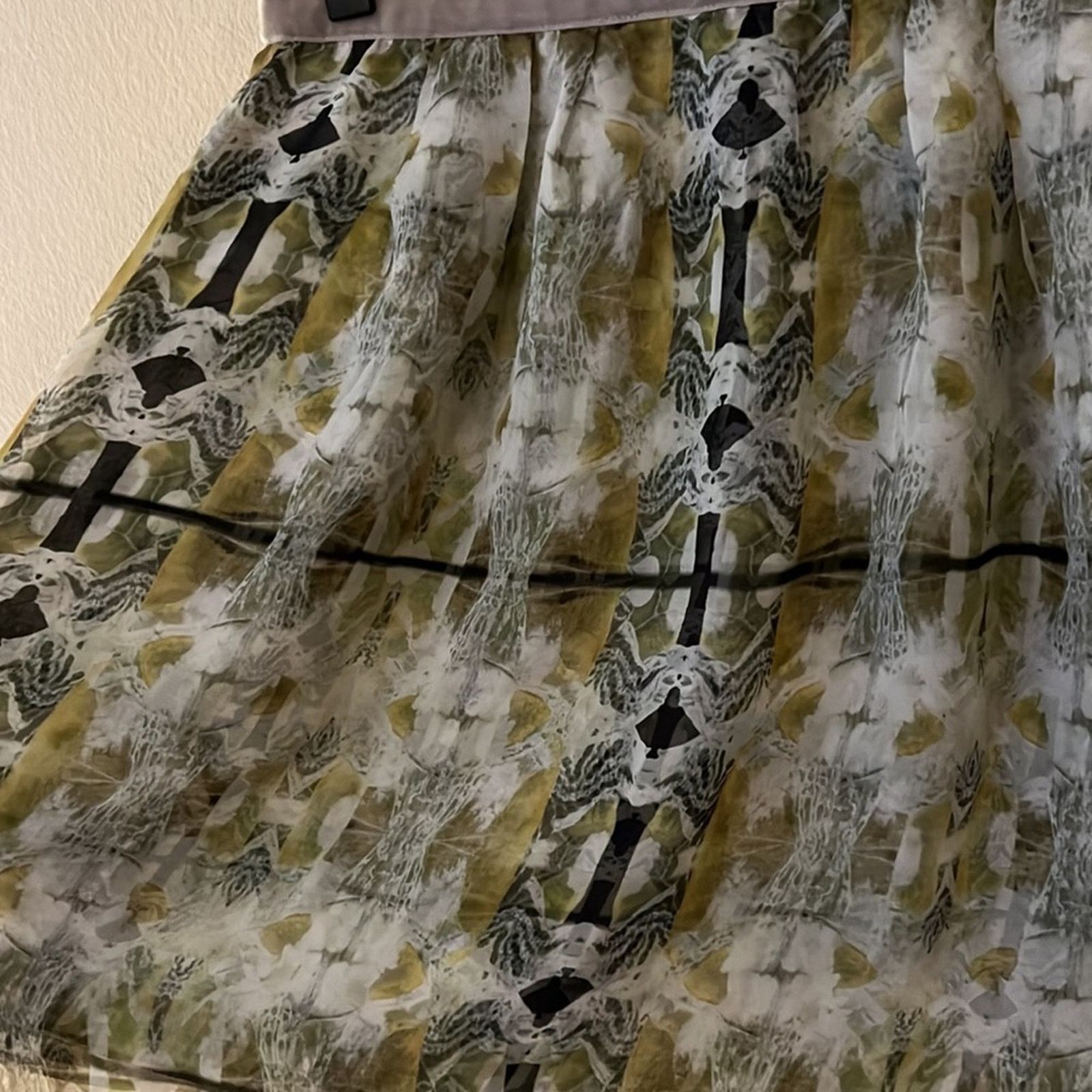 Theory Theysken’s Theory Silk Printed Sayer Skirt Size 8 Size 30" / US 8 / IT 44 - 3 Thumbnail