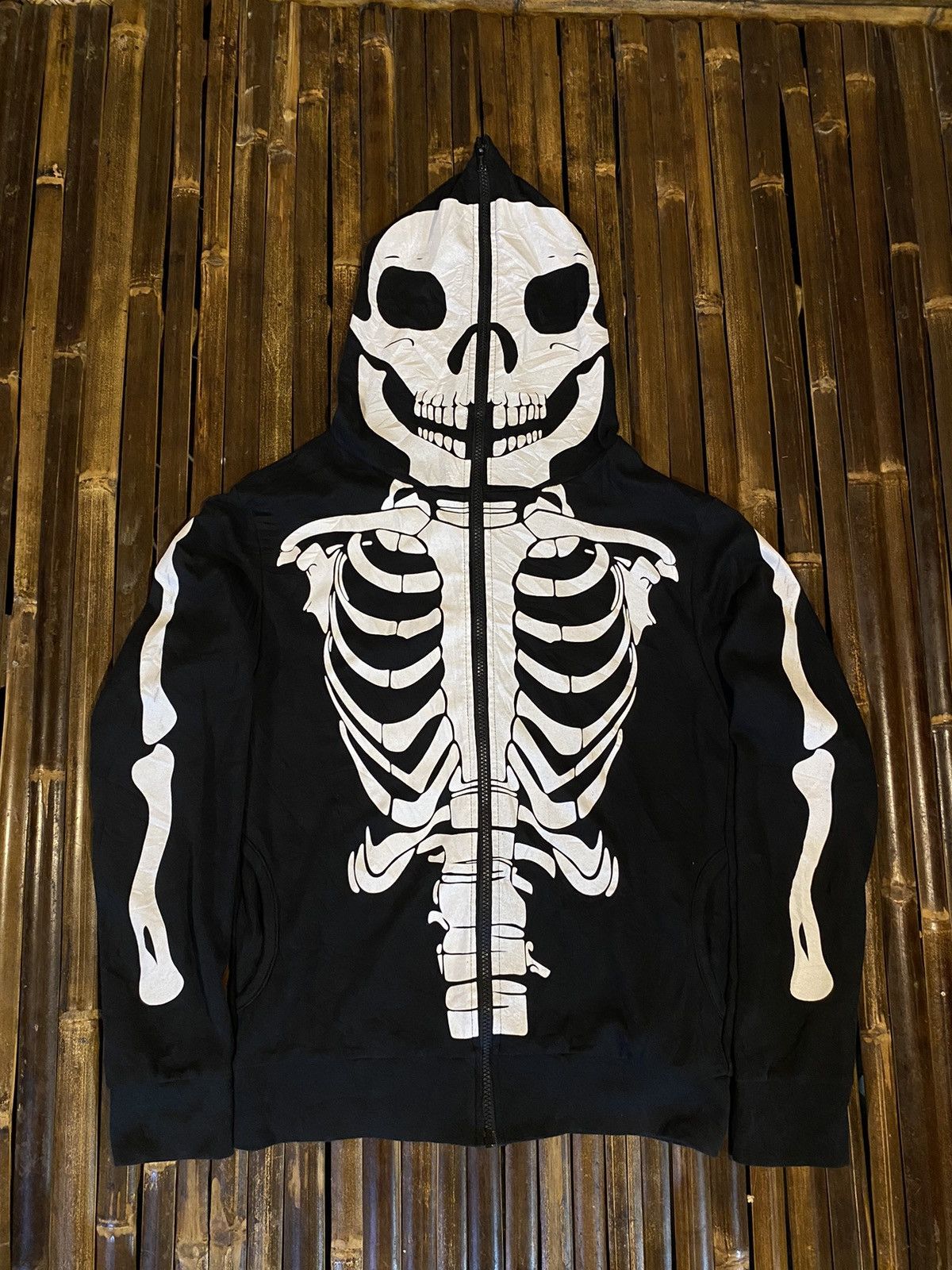 SKULL ART HOODIE