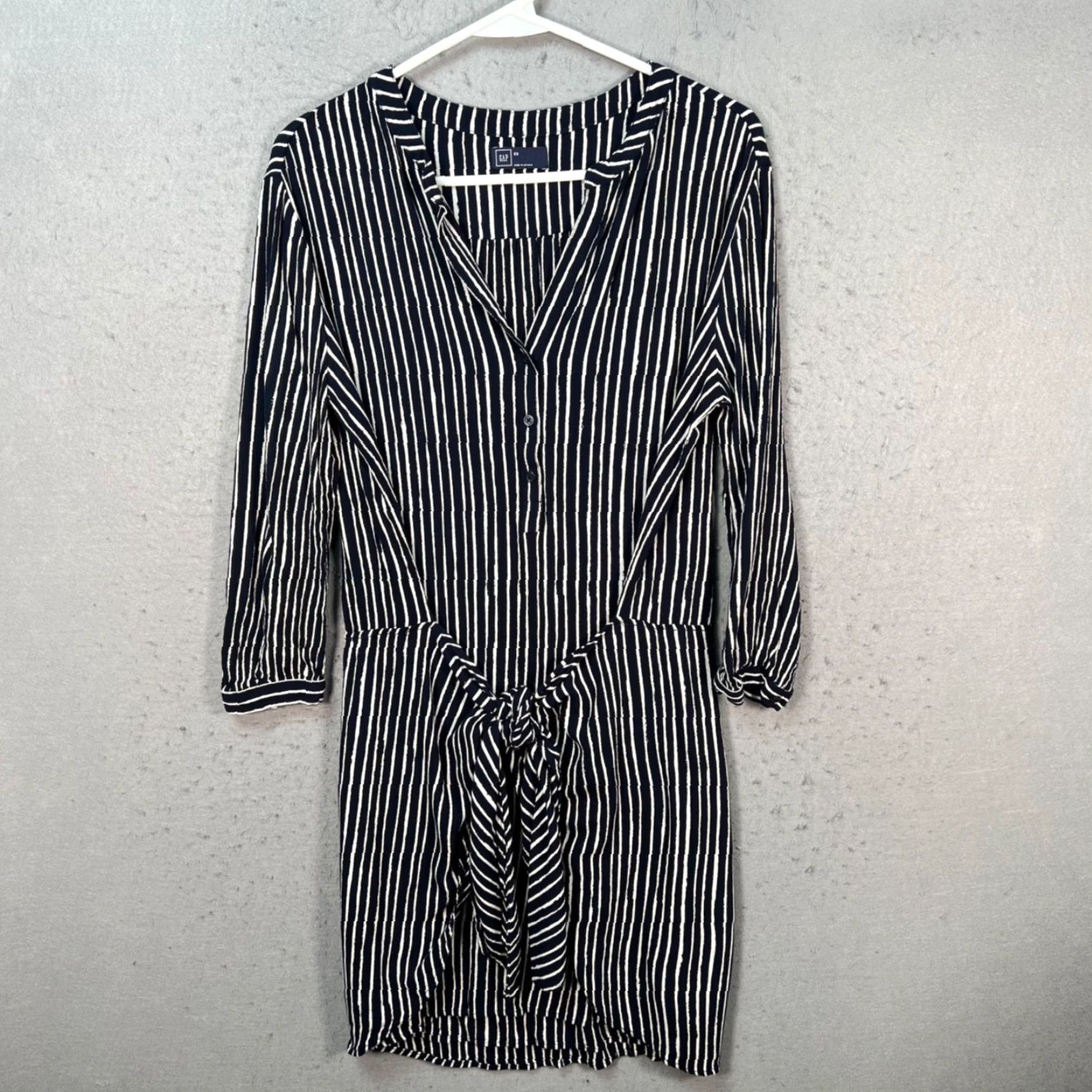 Gap Gap Womens XS Striped Navy Blue & White Button-Down Dress Rayon Dress Clothing Size XS / US 0-2 / IT 36-38 - 2 Thumbnail