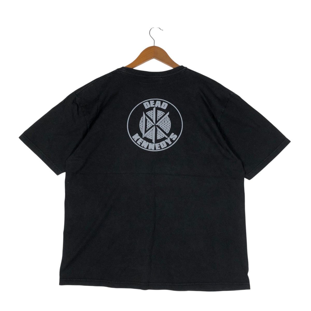 Vintage DEAD KENNEDYS Rock Band T-Shirt Size US XL / EU 56 / 4 - 4 Thumbnail