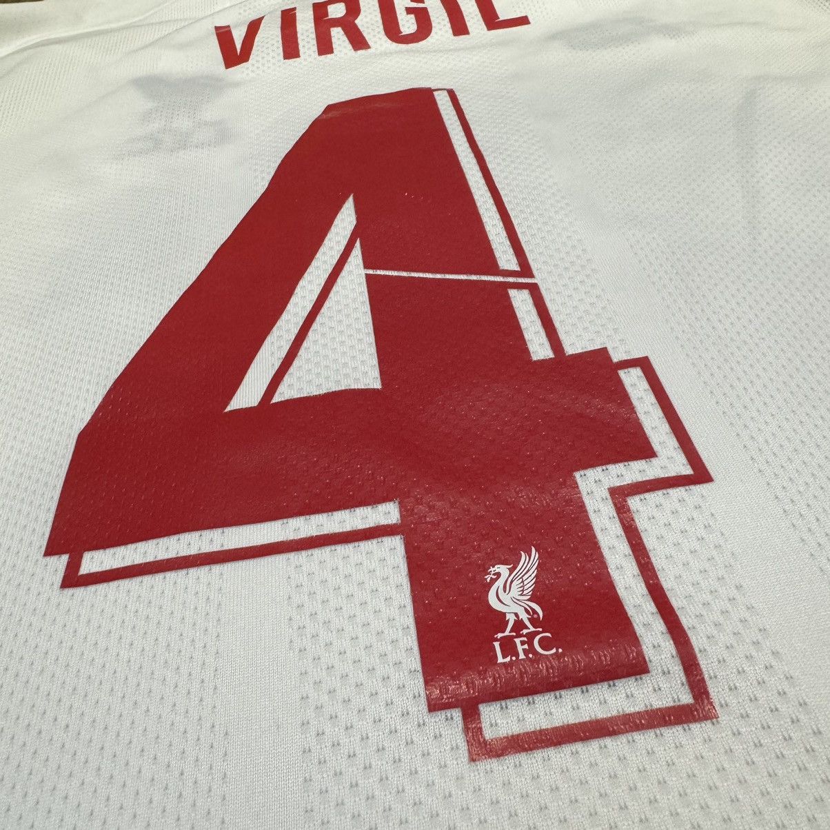 New Balance Liverpool 19/20 C/L away shirt #4 Virgil Size US L / EU 52-54 / 3 - 7 Thumbnail