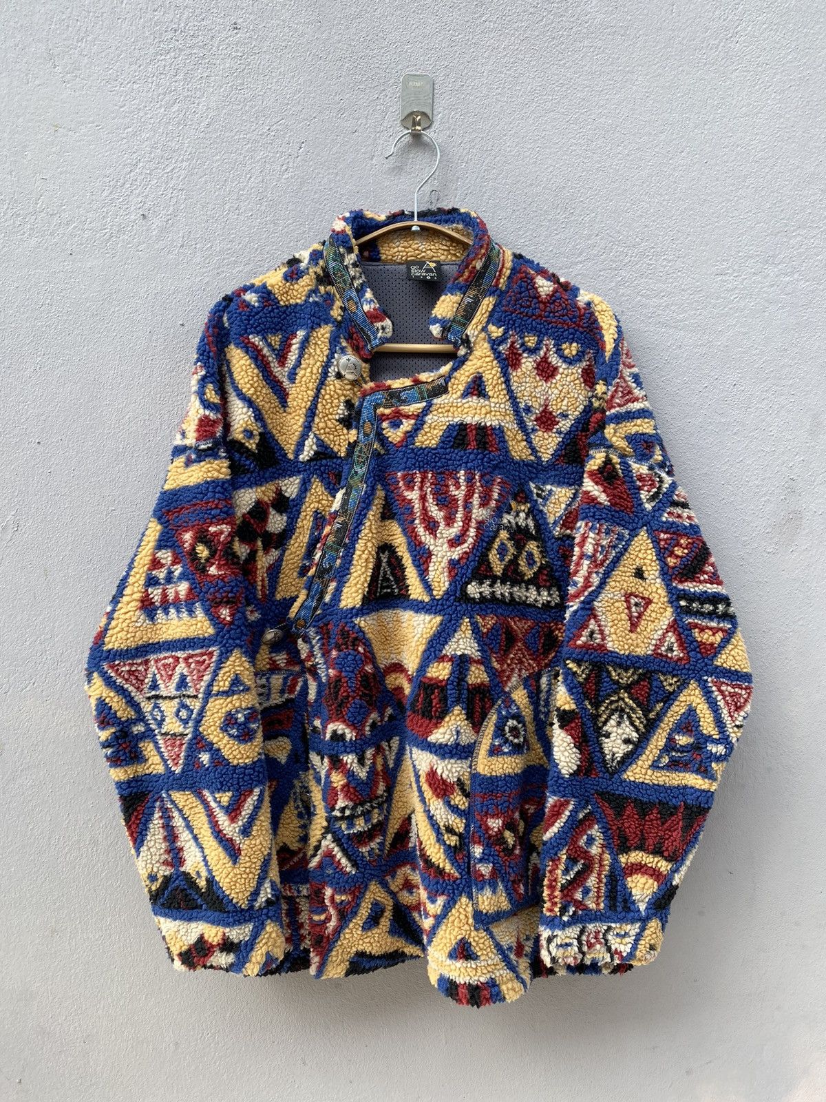 💥RARE💥 Vintage GO SLOW CARAVAN Printed Deep Pile Fleece