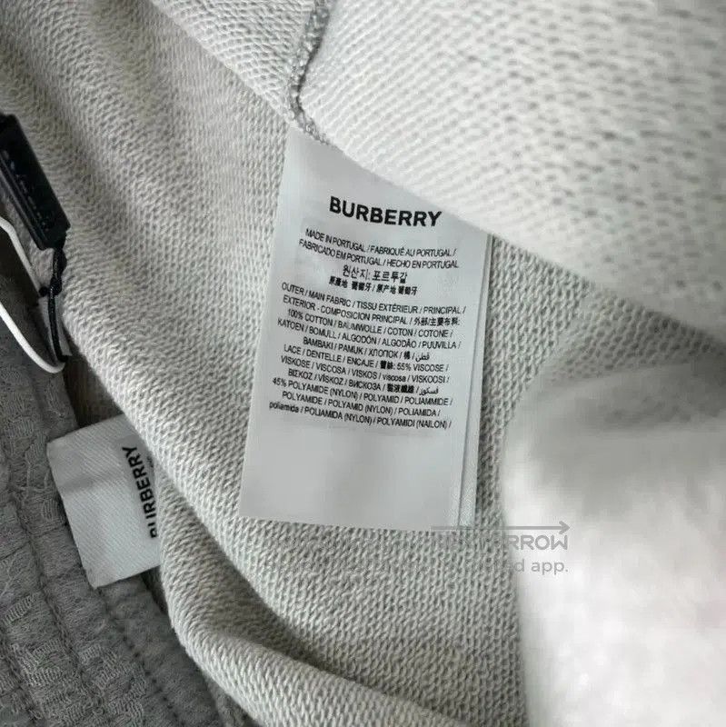 Burberry Burberry Summer White Lace Shorts. Size 23" - 7 Thumbnail