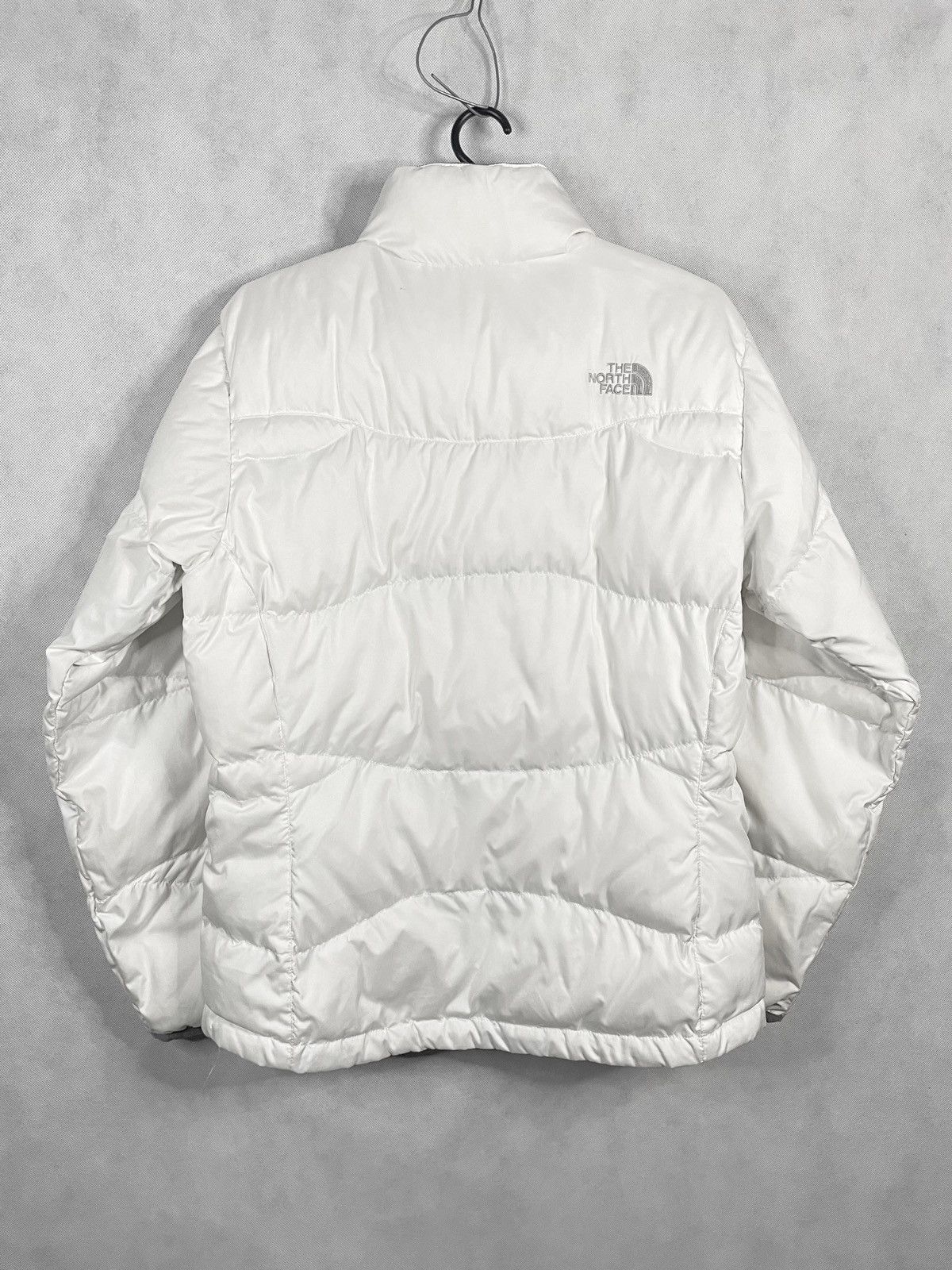 The North Face × Vintage 💥White Vintage Y2k The North Face Puffer Jacket Nuptse 700 Size M / US 6-8 / IT 42-44 - 7 Thumbnail