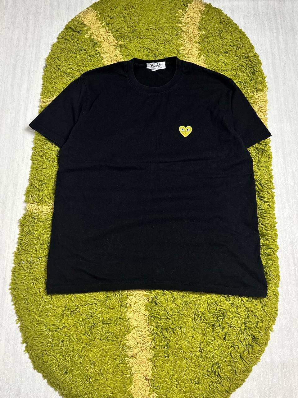 Comme des Garcons Comme Des Garcons Play Black Gold Heart T-Shirt Size US XL / EU 56 / 4 - 1 Thumbnail