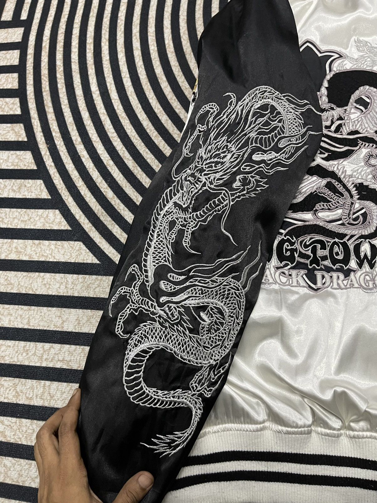 Dogtown 2000s DOGTOWN BLACK DRAGON SUKAJAN EMBROIDERED DRAGON RARE Size US XL / EU 56 / 4 - 20 Thumbnail