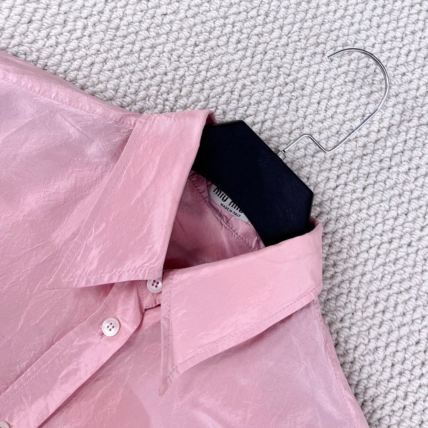 Miu Miu Miu Miu Light Pink Floral Silk Short-Sleeve Shirt Size US S / EU 44-46 / 1 - 3 Thumbnail