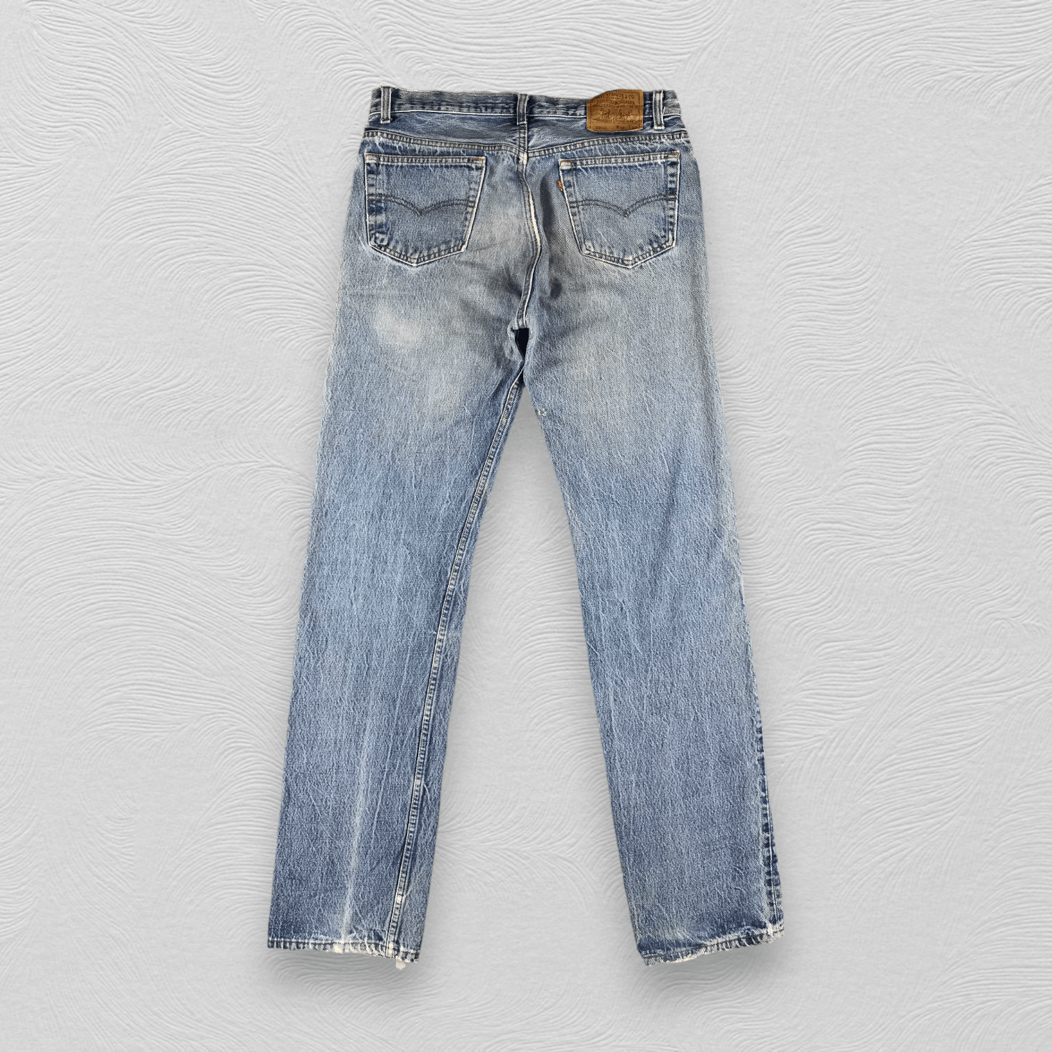 Levi's Vintage Levis 501 Jeans Stone Wash Distres Denim KJ1236 Size US 35 - 2 Thumbnail