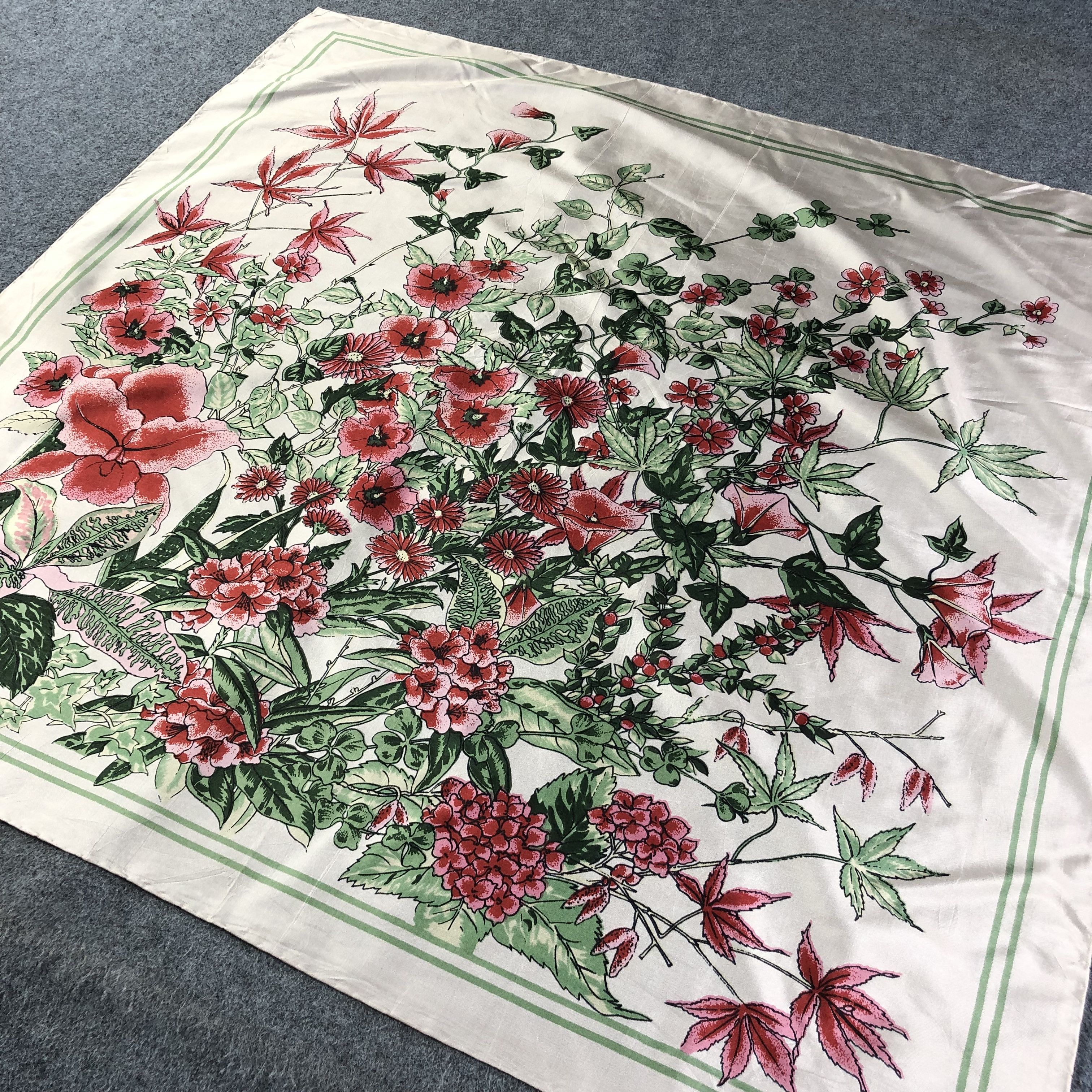 Japanese Brand Luxury Floral Hand Rolled Silk Scarf M795 Size ONE SIZE - 2 Thumbnail