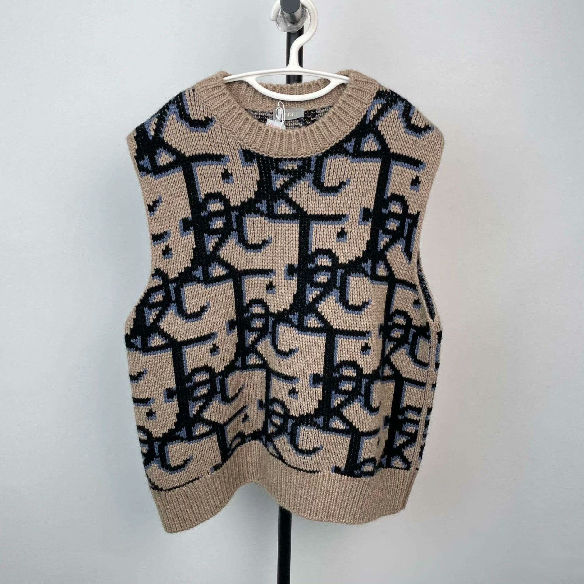 Dior Dior Knit Sweater M Women Size M / US 6-8 / IT 42-44 - 1 Thumbnail