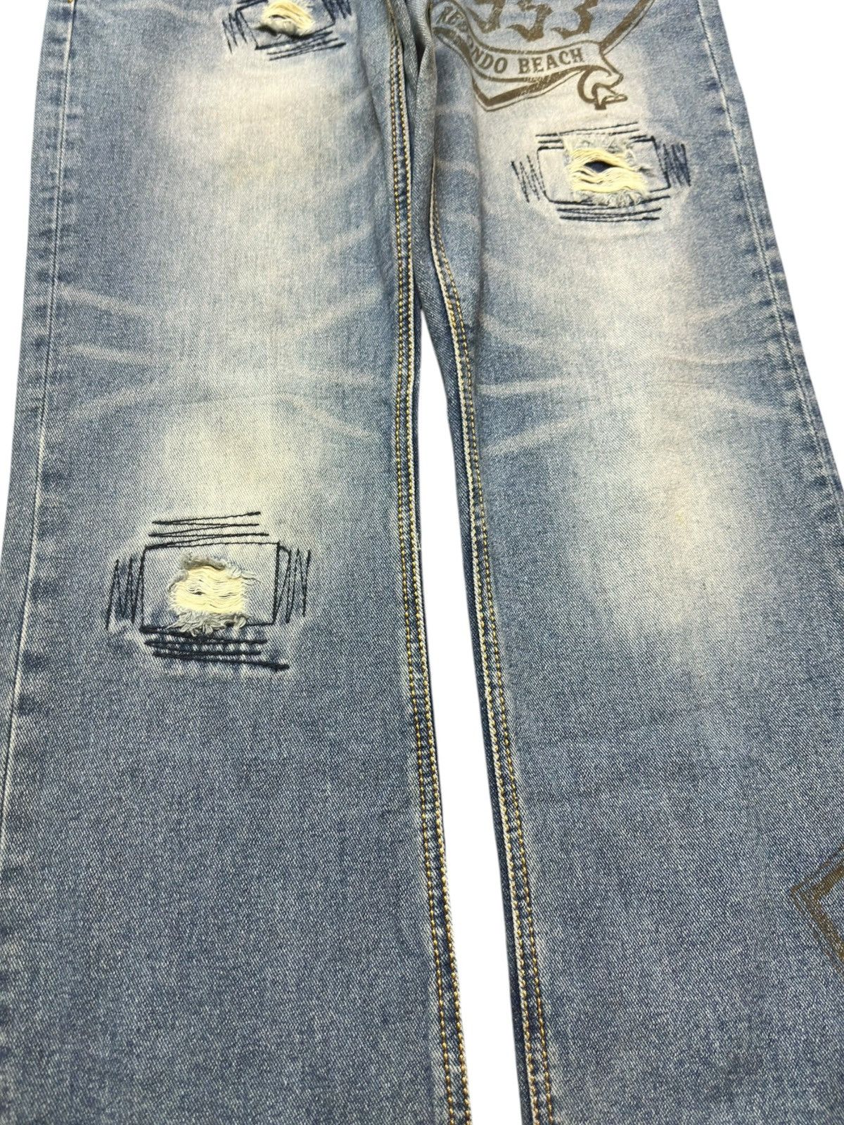 Body Glove Vintage Body Glove Flare Artwork Distressed Denim Size US 31 - 3 Thumbnail