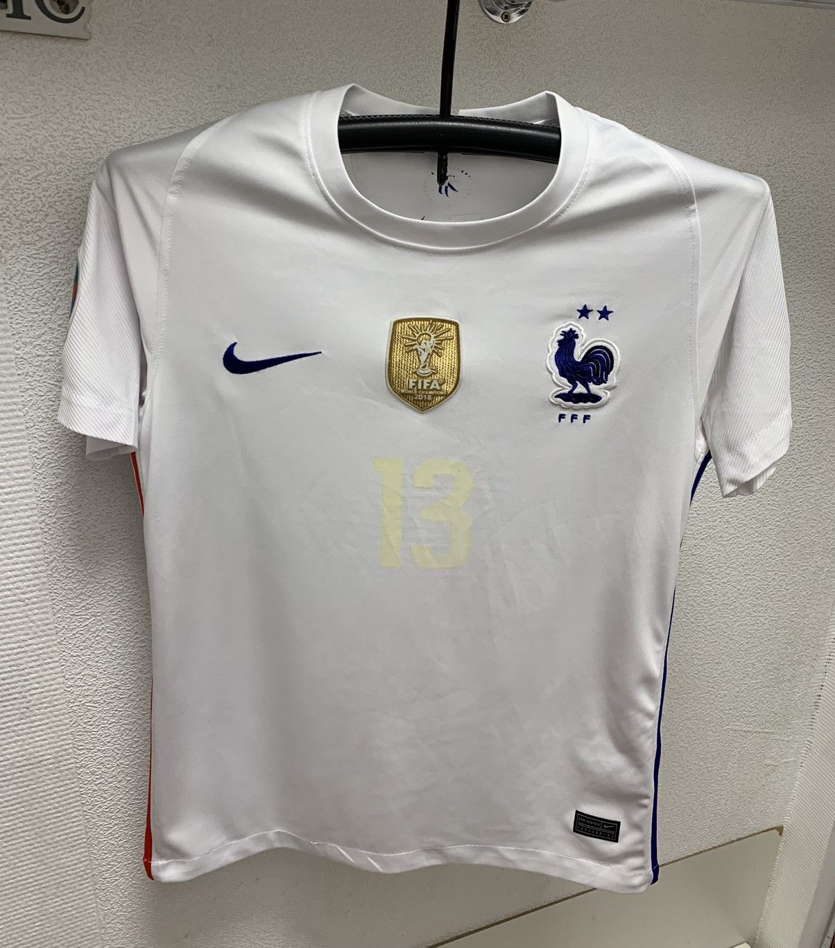 Nike Kante 13 Nike France soccer jersey M sz fifa World Cup 2018 Size US M / EU 48-50 / 2 - 2 Thumbnail