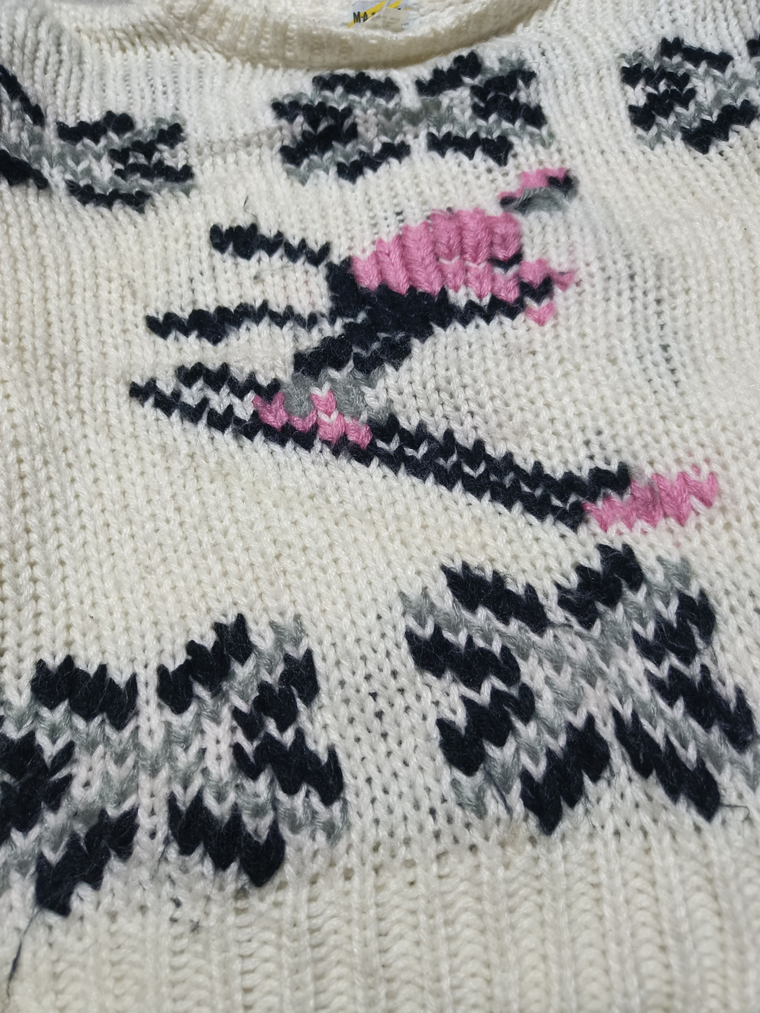 Vintage MAGNET Women's Ski Embroidered Motifs Knit Sweater
