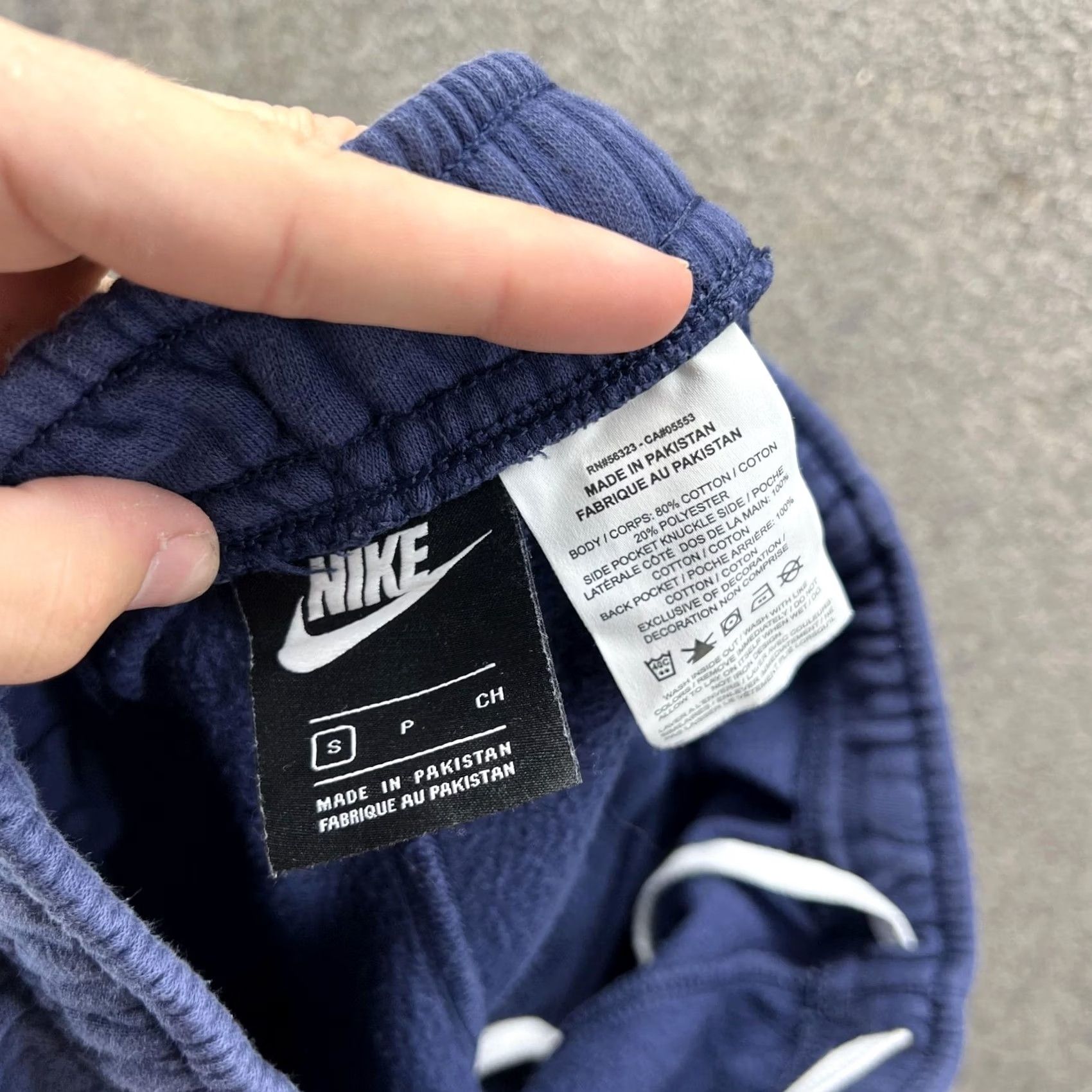 Nike Nike Sweat Shorts Mens Small Blue Swoosh Logo Athletic 7 Inseam BV2721-410 Size US 29 - 2 Thumbnail