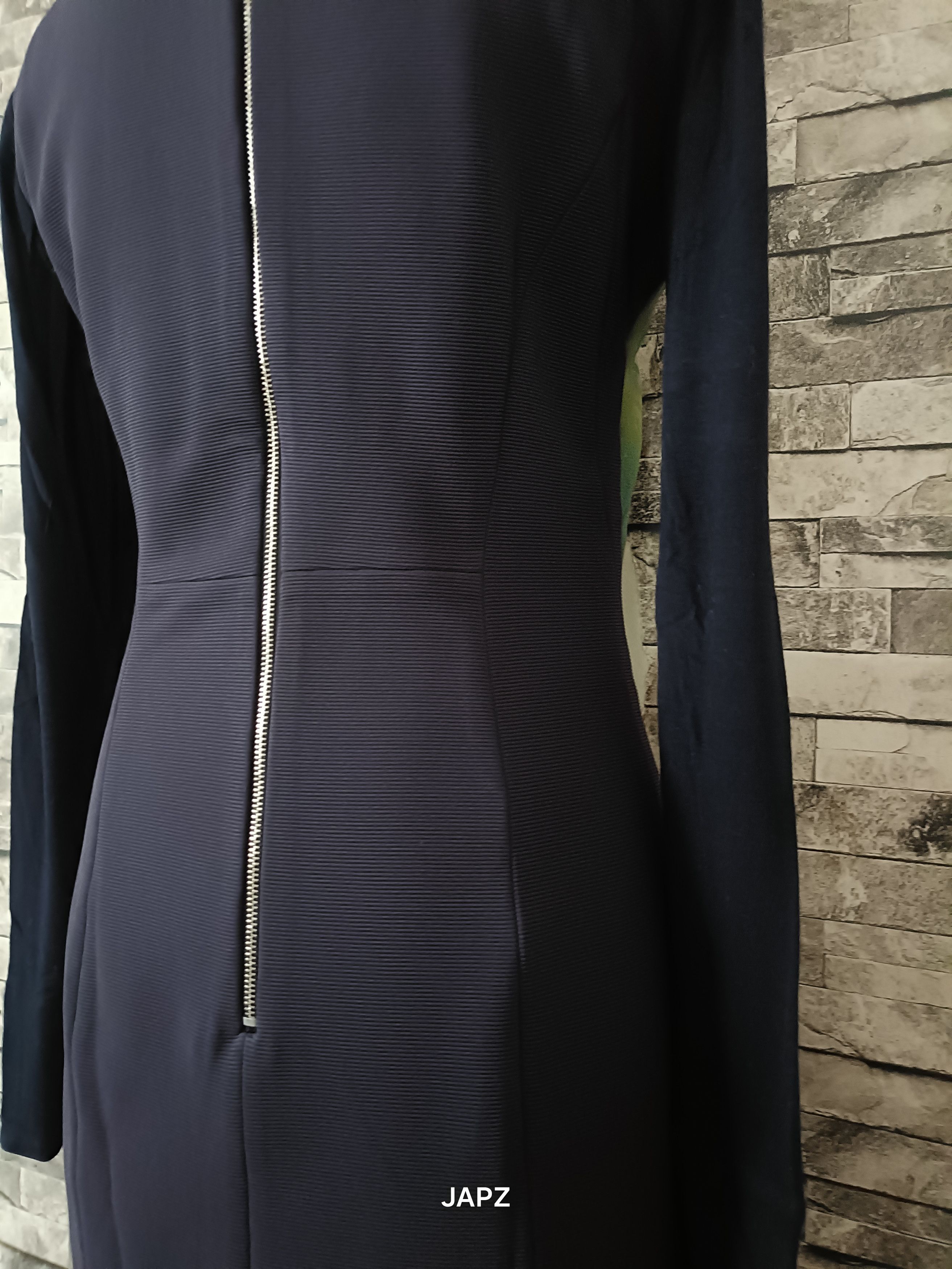Sisley Sisley aurora slim fit bodycon midi dress Size M / US 6-8 / IT 42-44 - 7 Thumbnail