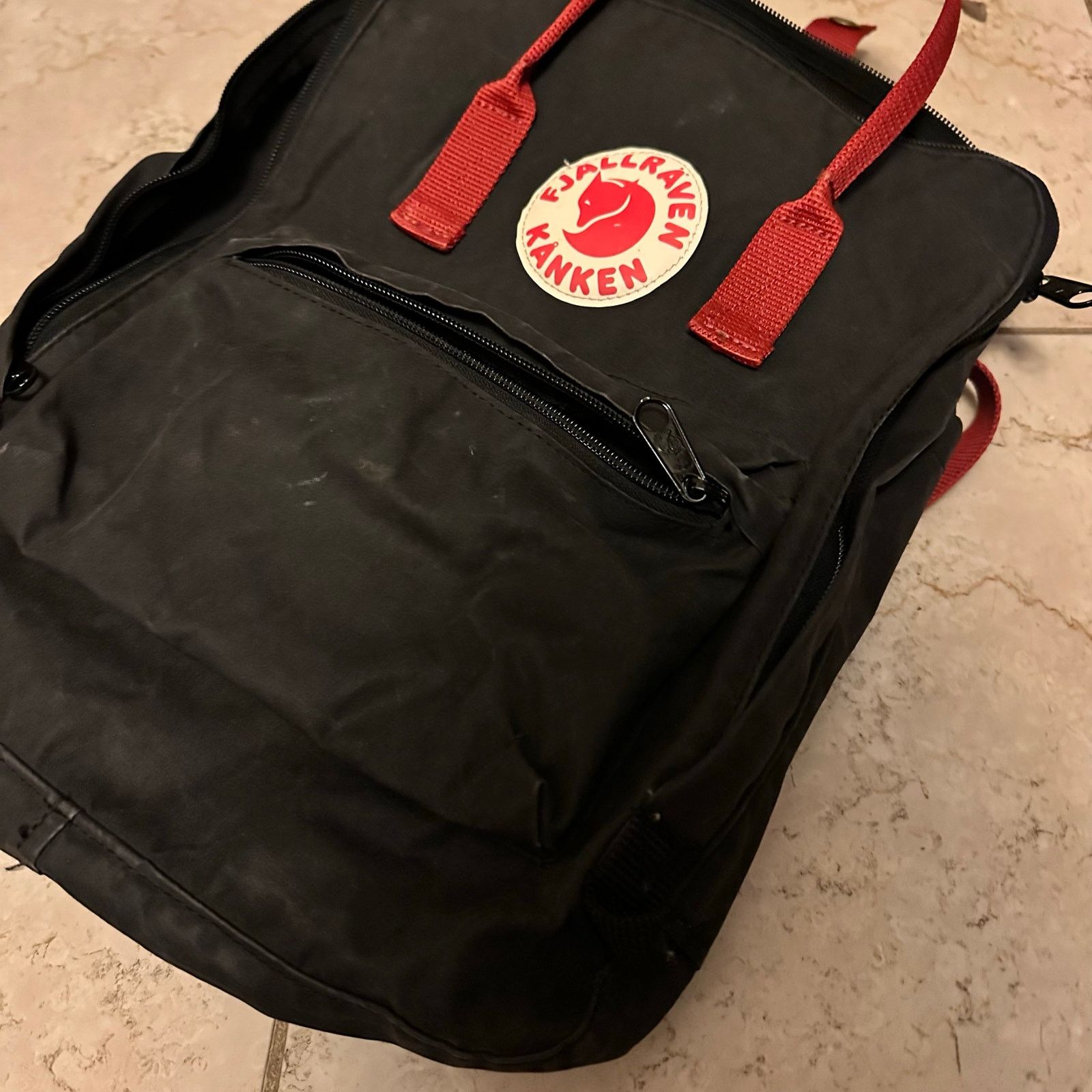 Fjallraven Fjallraven Kanken Classic Backpack Black Red Outdoor Camping Size ONE SIZE - 5 Thumbnail