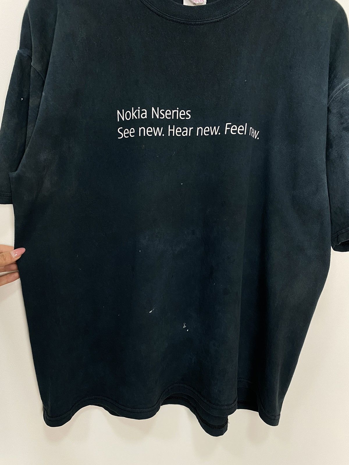 Vintage Vintage Gildan Heavy Cotton Nokia Nseries 2005 T-Shirt XL Size US XL / EU 56 / 4 - 5 Thumbnail