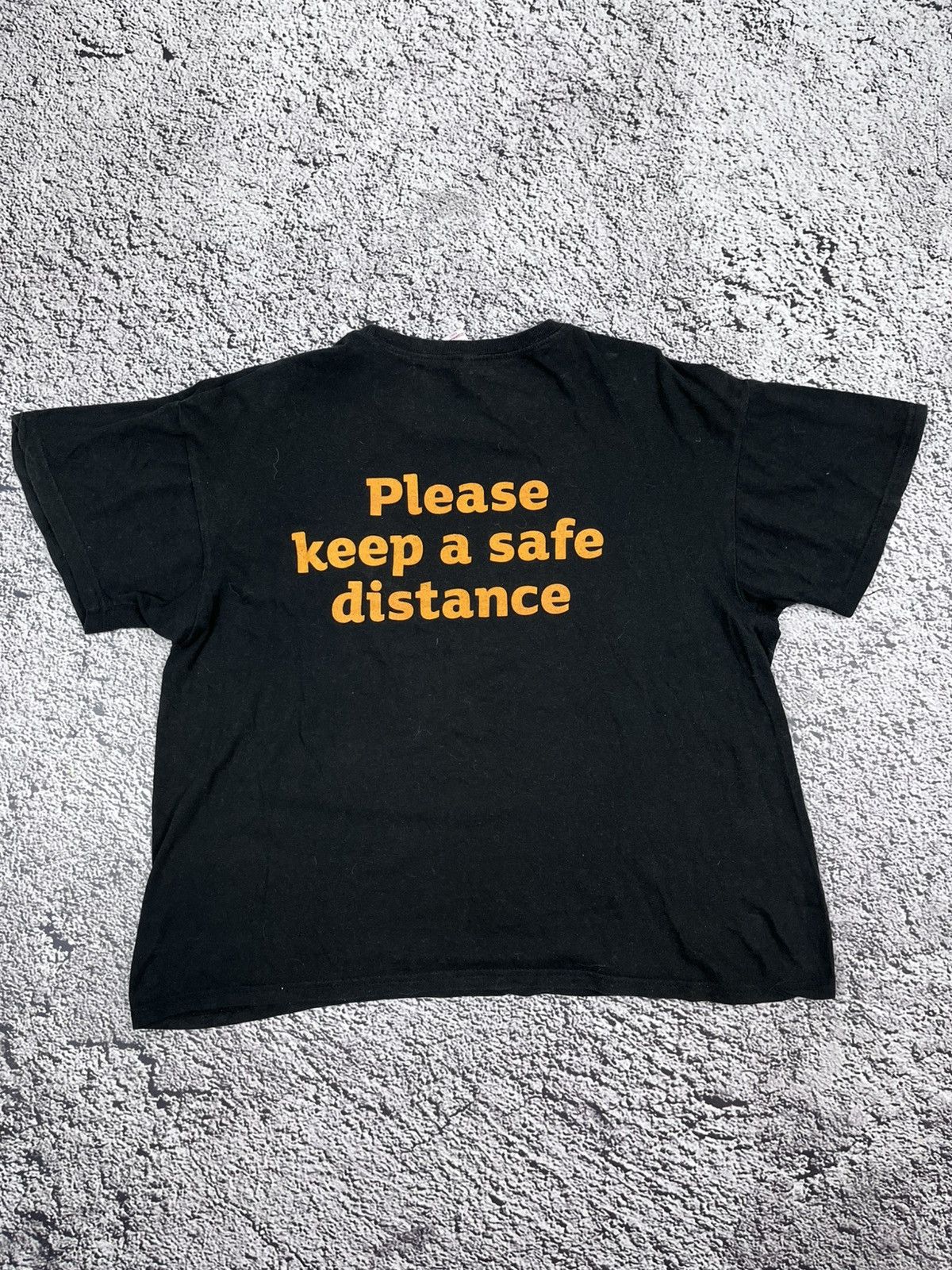 Vintage Vintage Humor Keep Distance T Shirt Streetwear Size M Size M / US 6-8 / IT 42-44 - 5 Thumbnail