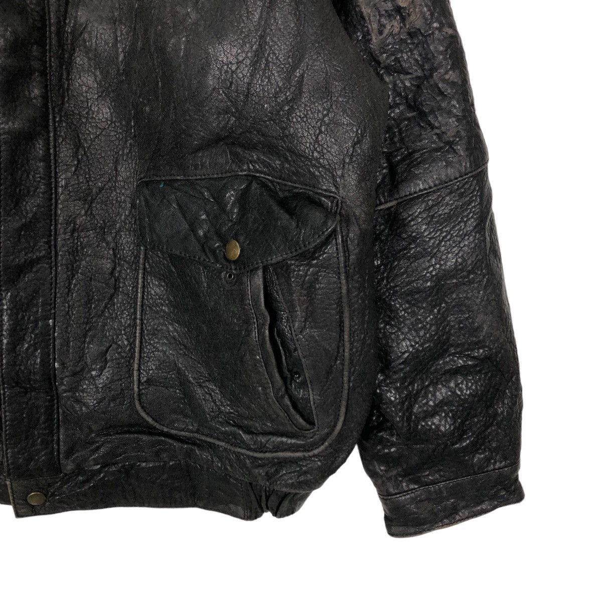 Genuine Leather VINTAGE BOMBER GENUINE LEATHER JACKET MELOCE ISSEY MIYAKE Size US L / EU 52-54 / 3 - 4 Thumbnail