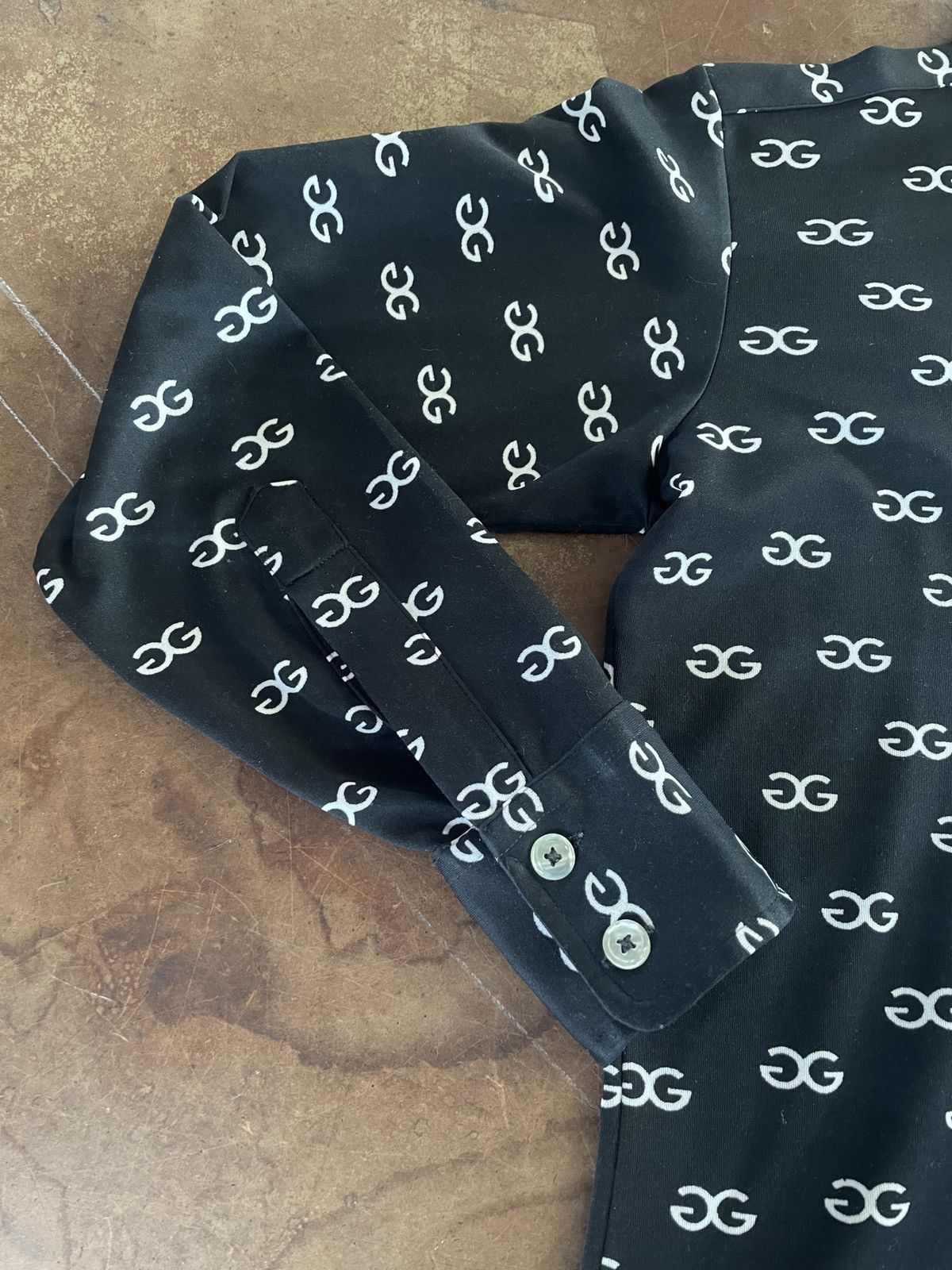 Givenchy RARE 1970’s Givenchy X Chesa GG logo Button Up Shirt Size US S / EU 44-46 / 1 - 5 Thumbnail
