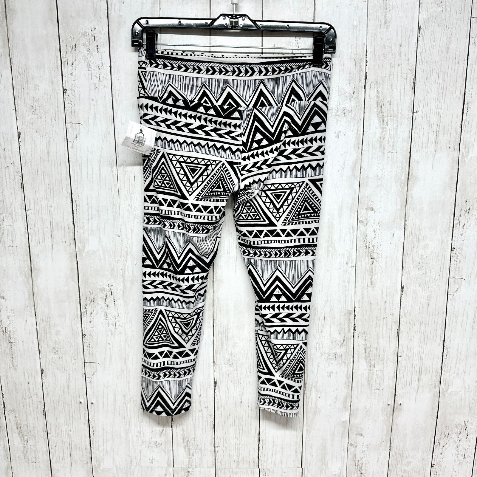 Other Sexy Basics 24/7 Anywear Pants SM Aztec Print Leggings NWT Size 27" / US 4 / IT 40 - 5 Thumbnail