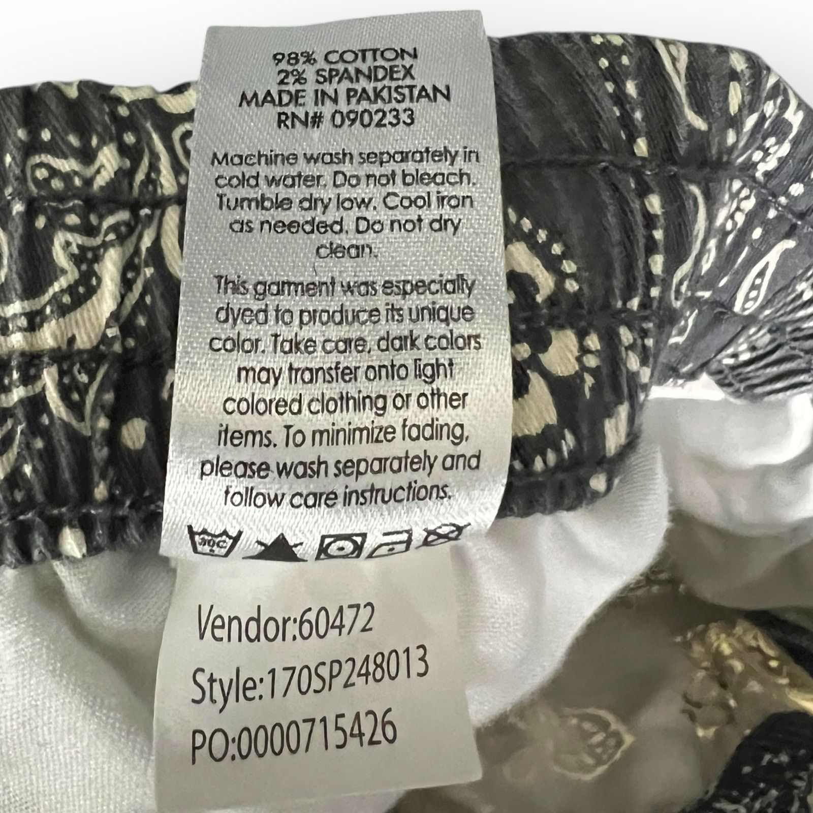 Pacsun PacSun Pacific Sunwear Men's Small 6.5" Gray Paisley Shorts Size US 30 / EU 46 - 2 Thumbnail